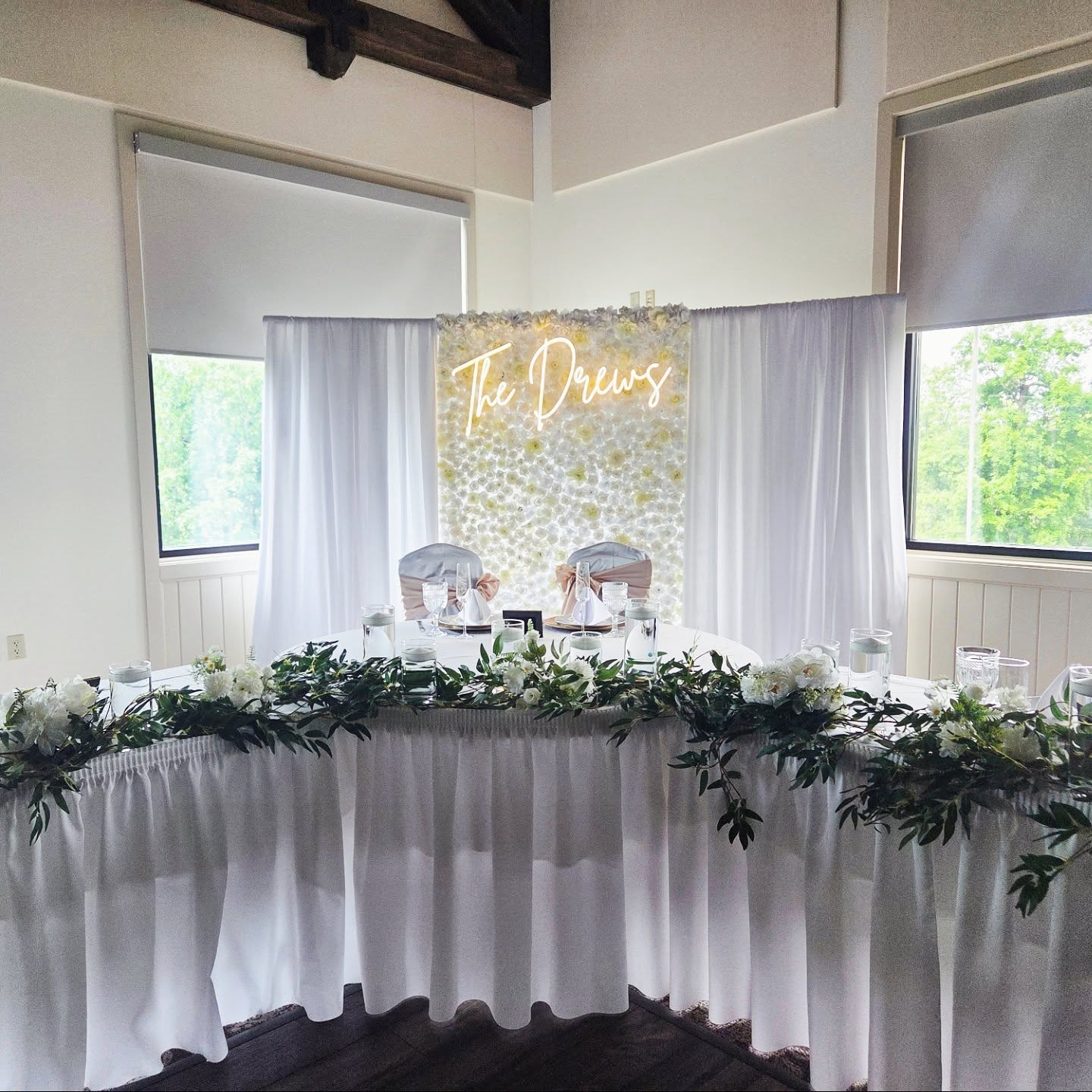 Congratulations Josh & Kalea!! What a beautiful day to celebrate your love for each other surrounded by family and friends. So many special moments were shared that I know you'll cherish forever. I pray your marriage is as beautiful and abundantly happy as you were on your wedding day.
@kalea_garrett
Venue: @klubhaus61_by_schnitzelbank
Food: @klubhaus61_by_schnitzelbank
Photo: @ivorylacephotoandfilm
DJ: @djbaum81
#dayofcoordinator #dayoneweddings