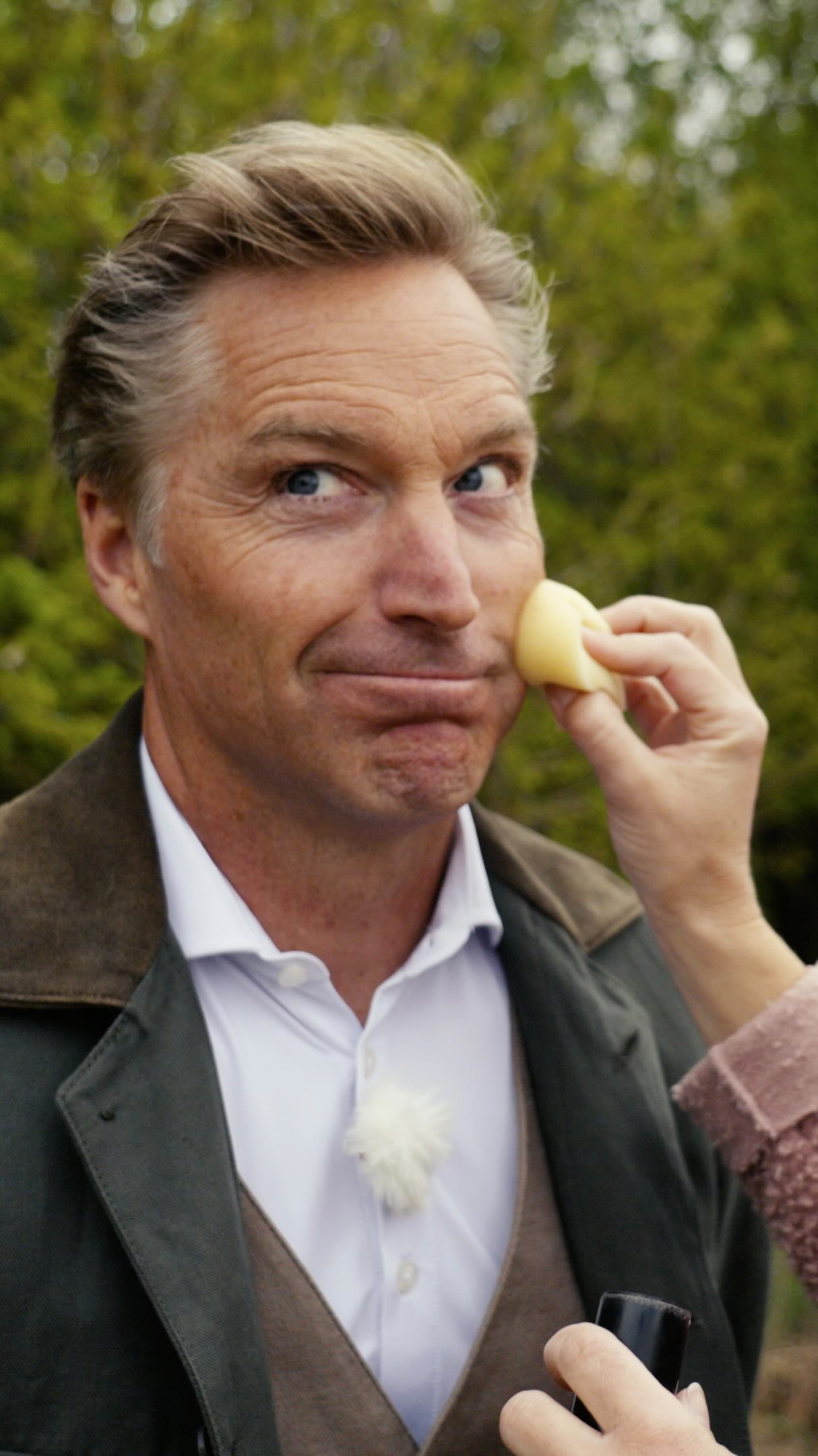 Behind the Scenes von Österreich vom Feinsten:
Ein Blick hinter die Kulissen – Burgenland - Von Rust und Mörbisch bis Illmitz. 🎬
So wurde gedreht, gearbeitet und produziert.
Top Team!🙏🏻
📺 Heute, 29. Mai | 20:15 | ORF 2
📲 Oder jederzeit auf ORF ON zum Nachsehen
#österreichvomfeinsten #orf #orfsteiermark #gekafilm #burgenland #tvproduktion #hansknauß #hansknauss #makingof #filmcrew #sonyprofilmmaking #filmmaking #behindthescenes #rust #mörbisch #illmitz #gripfactory