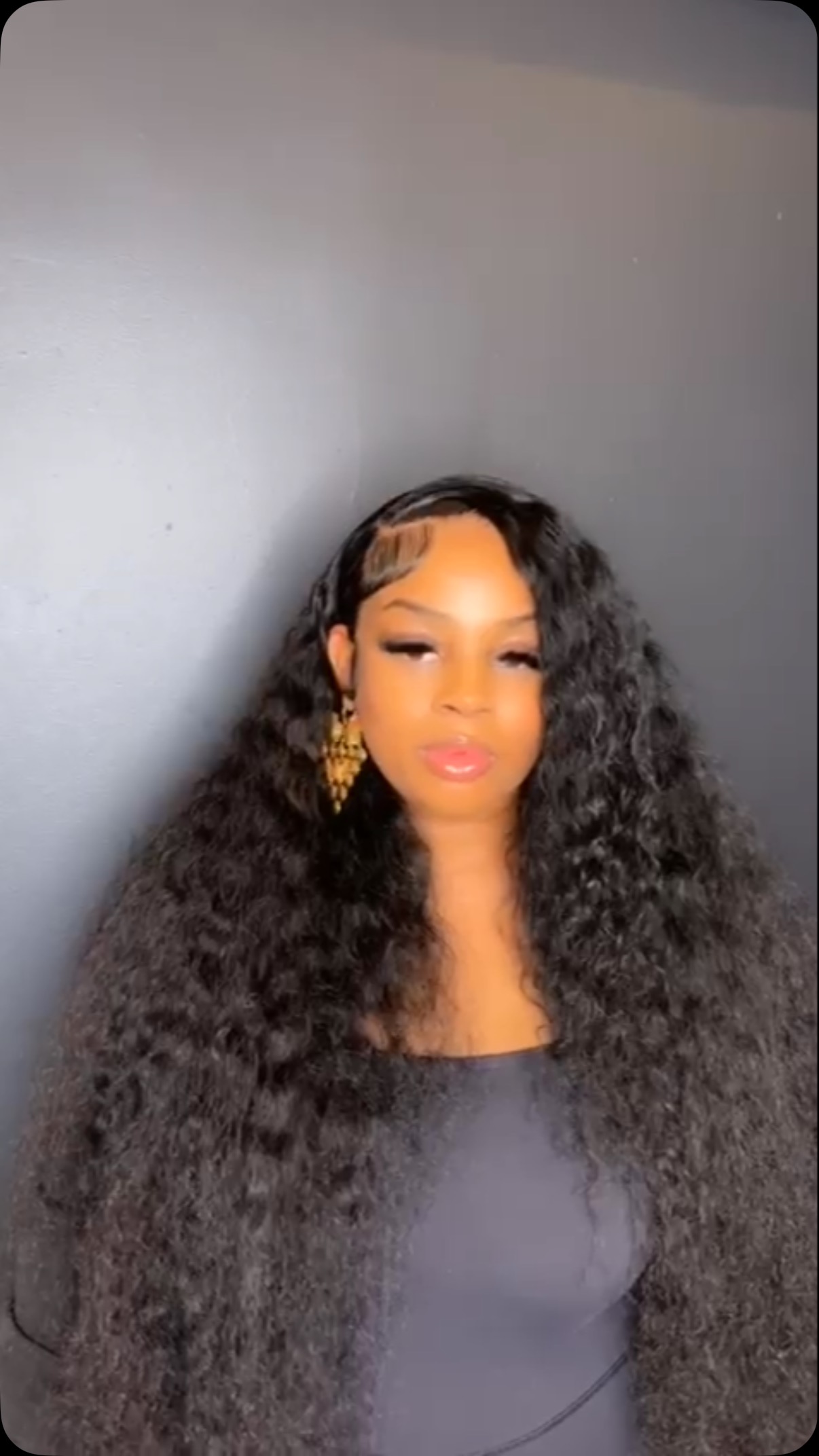 She’s a Queen👸🏾👸🏿👸🏻👸🏼
Experience the 💞when you shop 𝐹𝑜𝓇𝑔𝑒𝓉 𝓂𝑒 𝓃𝑜𝓉 𝐻𝒶𝒾𝓇 𝒞𝑜𝓂𝓅𝒶𝓃𝓎 . DM for more info on any of our looks 💜. SHOP 🛍 www.Forgetmenothaircompany.com |
♥
♥
♥
#torontovirginhair #torontohairstylist #protectivestyle #torontolife #hairstyles #hdfrontals #torontowigs #blackgrlboss #lookoftheday #customwigs #instagood #machinemadewigs #fyp #rawhair #explorepage #glamsquad