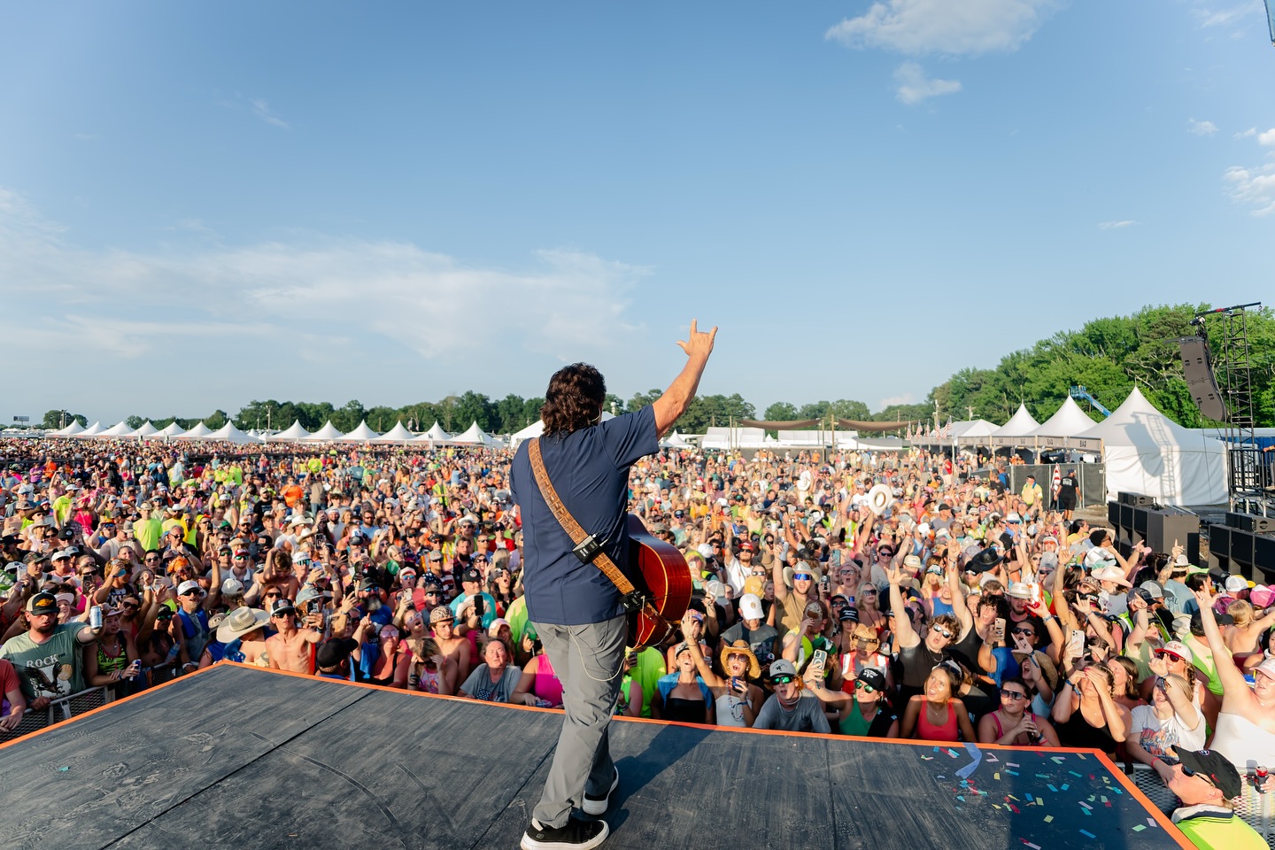 Great time at @rockthesouth in Cullman, AL with @nickelback, @gavinadcockmusic and @baykerblankenship. 30,000 people showed up to throw down
📸 Nicole Murphy