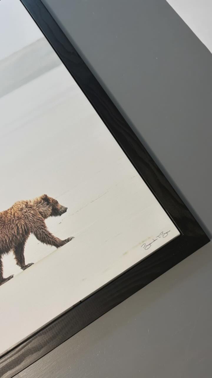 Got the pleasure of stretching and framing @brandontbrowngallery's "The Three Musketeers" 🐻🐻🐻. The simple black-stained solid fir wood floating frame perfectly complements the artwork. 🤩🤩
>size 48x24
>3/4” depth
>matte finish
>custom floating frame
#natsprintingco #okotokssmallbusiness #canvasprints #stretchedcanvas #okotoksmomasentrepreneurs #okotoksmamas #okotoksmoms #canvasfloatingframe #firwoodframe