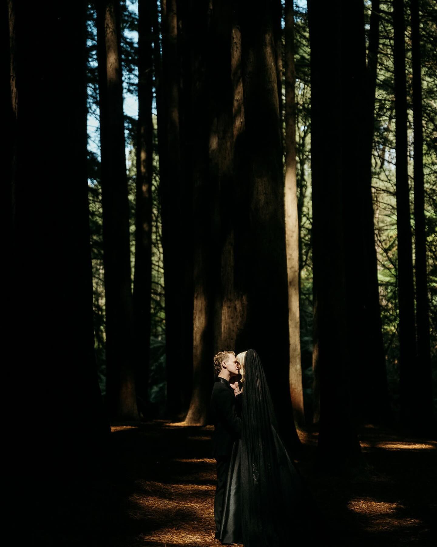 G | B 🎠
On the third day of the third month, Grace & Blake secretly got legally, locked and loaded for life, in a cheeky legals only ceremony.
Surrounded by 10 guests including their vendor team!
Everyone screeching PINK PONY CLUB as loud as they could, making it the tune of the day!
It was outrageously fun, captivatingly stunning, and boy oh boy did the butterflies flood their tummies.
@sarahmatler.weddings
@marryme.mads
@gracie_loou
@_blakecrowley_
@tay.bassi