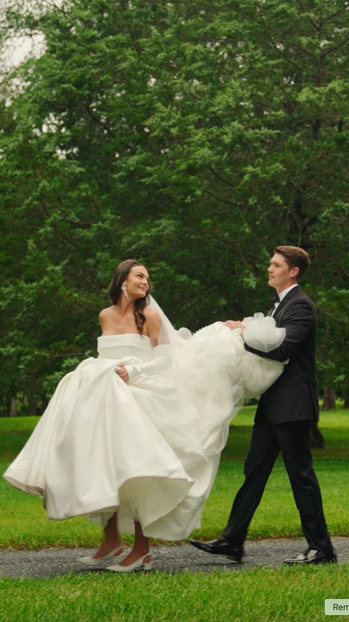 Sadie & Shea’s absolutely magical wedding day 🕊️💛🌧️The rain made the day feel so romantic & cozy but then we got some glorious sunshine during the ceremony! Their vows made me melt and their western swing dance was incredible! Here’s to the Yeagers 🥂
video: @marycatherinefilms
second shooter: @lexandtrevfilms
photo: @presleygracephotography
coordinator: @erinawaits
venue: @magnoliacreekfarms
gown: @frankiejanecouturebridal
makeup: @fishmannn
hair: @melissashairbeautyhealth
dj: @djdre1800