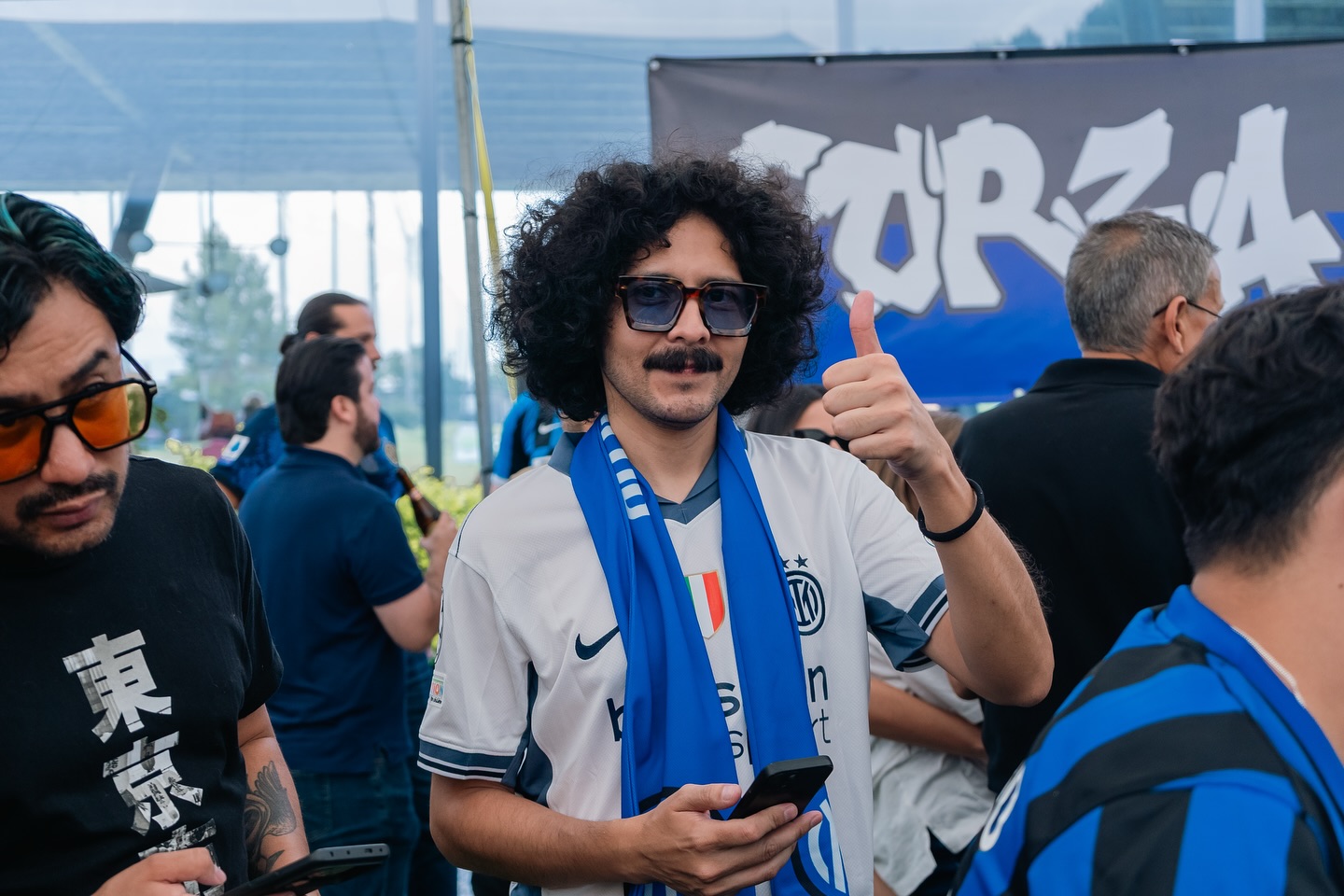 La Champions no se juega, se siente. Así se vivió la final de 2025 desde nuestro lente 📸🏆🔥 Pasión en cada jugada ⚽, lágrimas de emoción 😢 y gloria eterna 👑, capturados en imágenes que hablan por sí solas. Revive cada instante como si estuvieras ahí.
#Champions2025 #AsíSeVivió #FinalHistórica #FútbolEuropeo #DesdeNuestroLente #UEFAChampionsLeague #purapasión