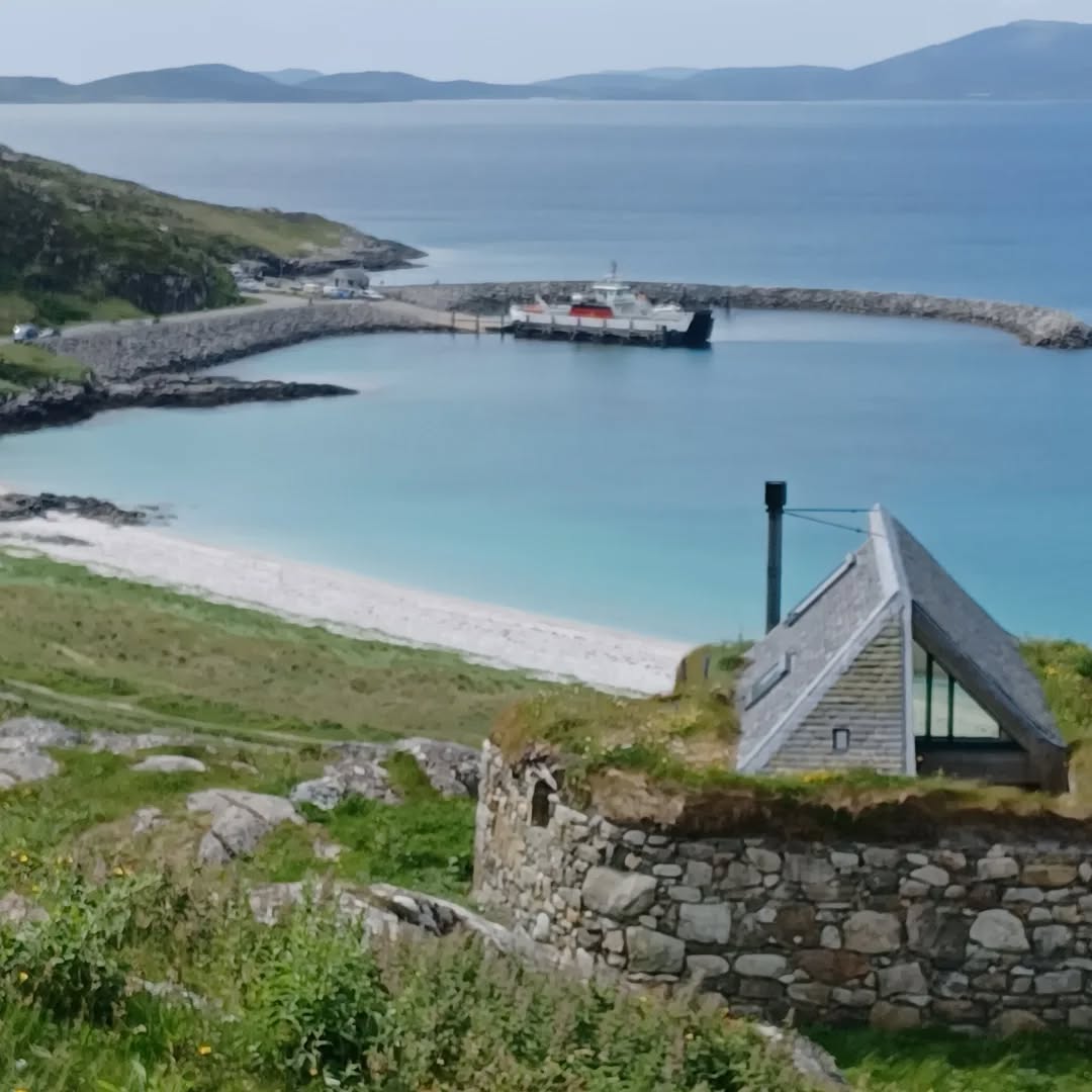 A lovely afternoon beginning to develop in Eriskay folling today's Berneray to Eriskay transfer.