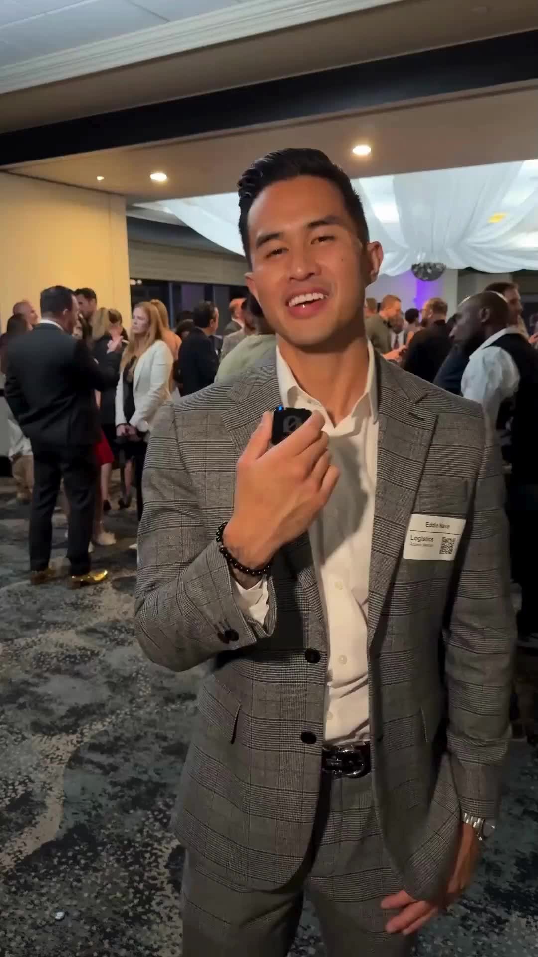Hear what people are saying about YPNSD. Four honest reviews from our members 💙
Eddie, Alyssa, Enri, and Kai shared what #YPNSD means to them. We love hearing these stories because they remind us why we started this group.
Whether you're new to #SanDiego or have been here forever, OR if you want to #GrowYourCareer or just meet people who get it - there's space for you here to #network and grow.
Thanks to everyone who took time to share their experience!