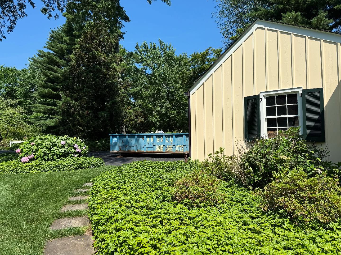 What’s this? Watch this space for an explanation to come tomorrow about some big changes coming to Cape Cottage Garden.
-Cape Cottage Garden, Zone 7a, New Jersey, USA