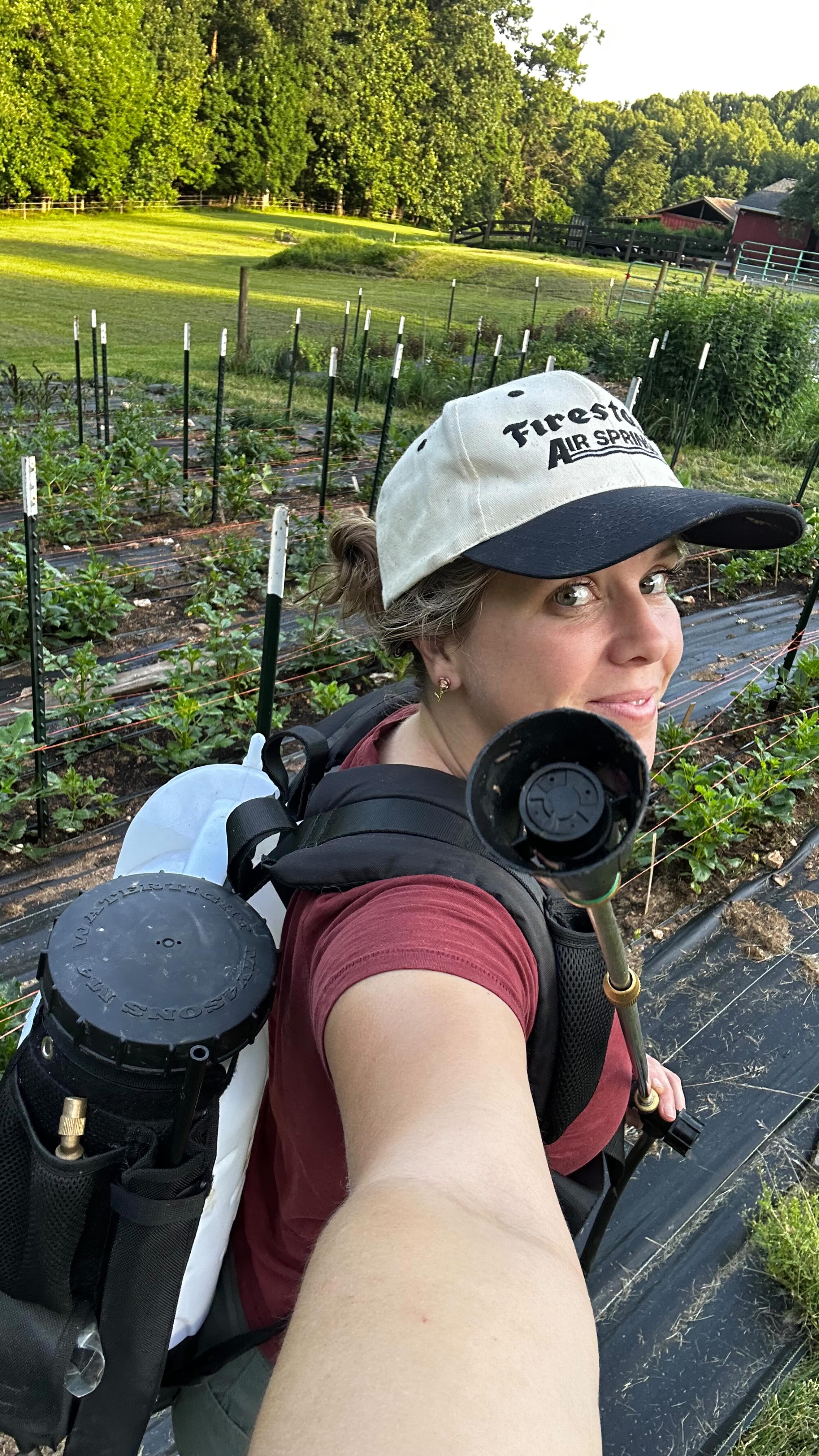 Bye bye garden! See you in a week! Thank you @laceleafpetservices loves for looking after our farm babies & plants during this heat wave. Knowing the Bella bear is getting all the snuggles and lovins fills my heart. We are so lucky to know you.