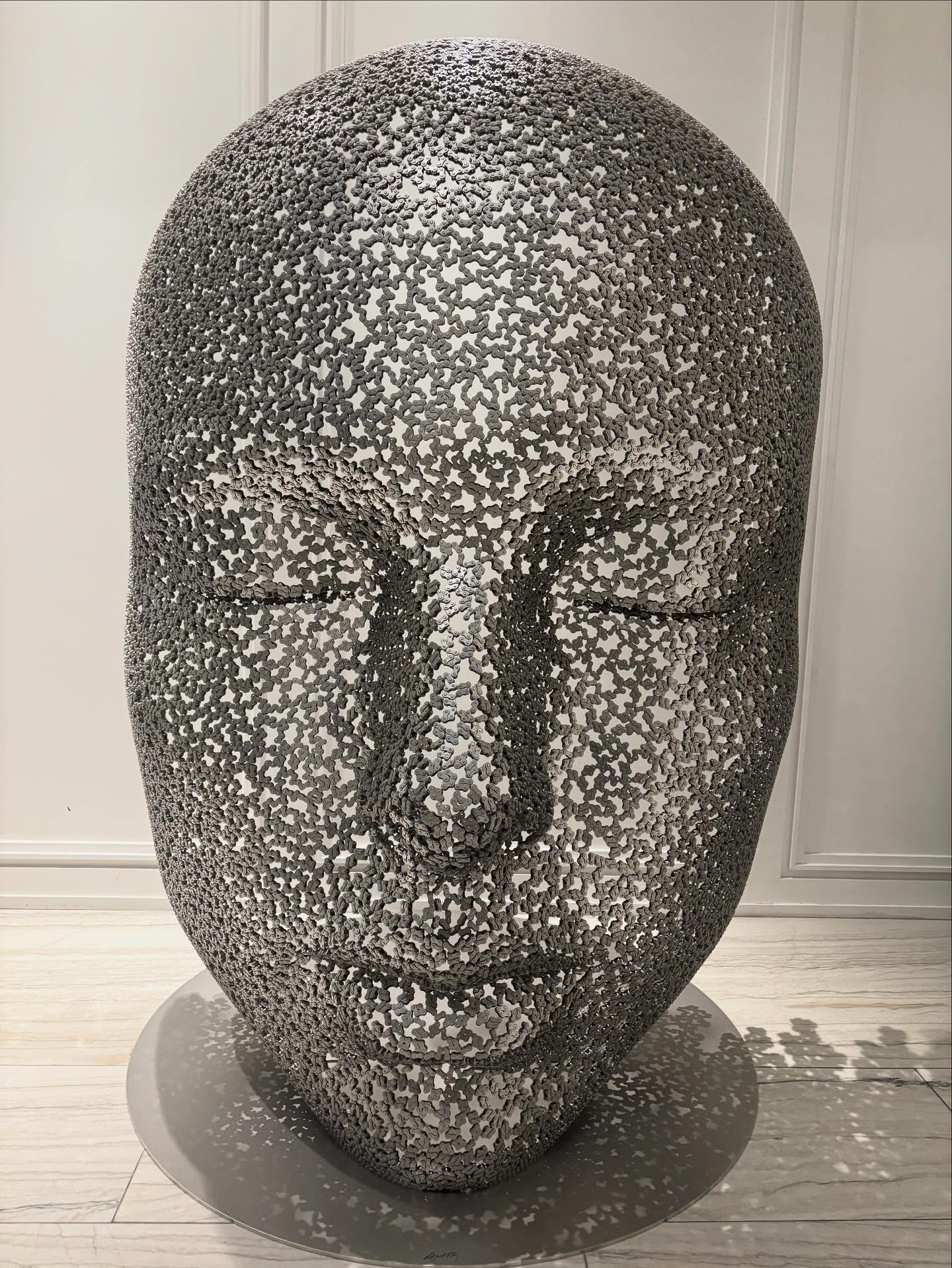 Spotted at Taglialatella Galleries Toronto. “Meditation” and “Anguish” by Seo Young-Deok.