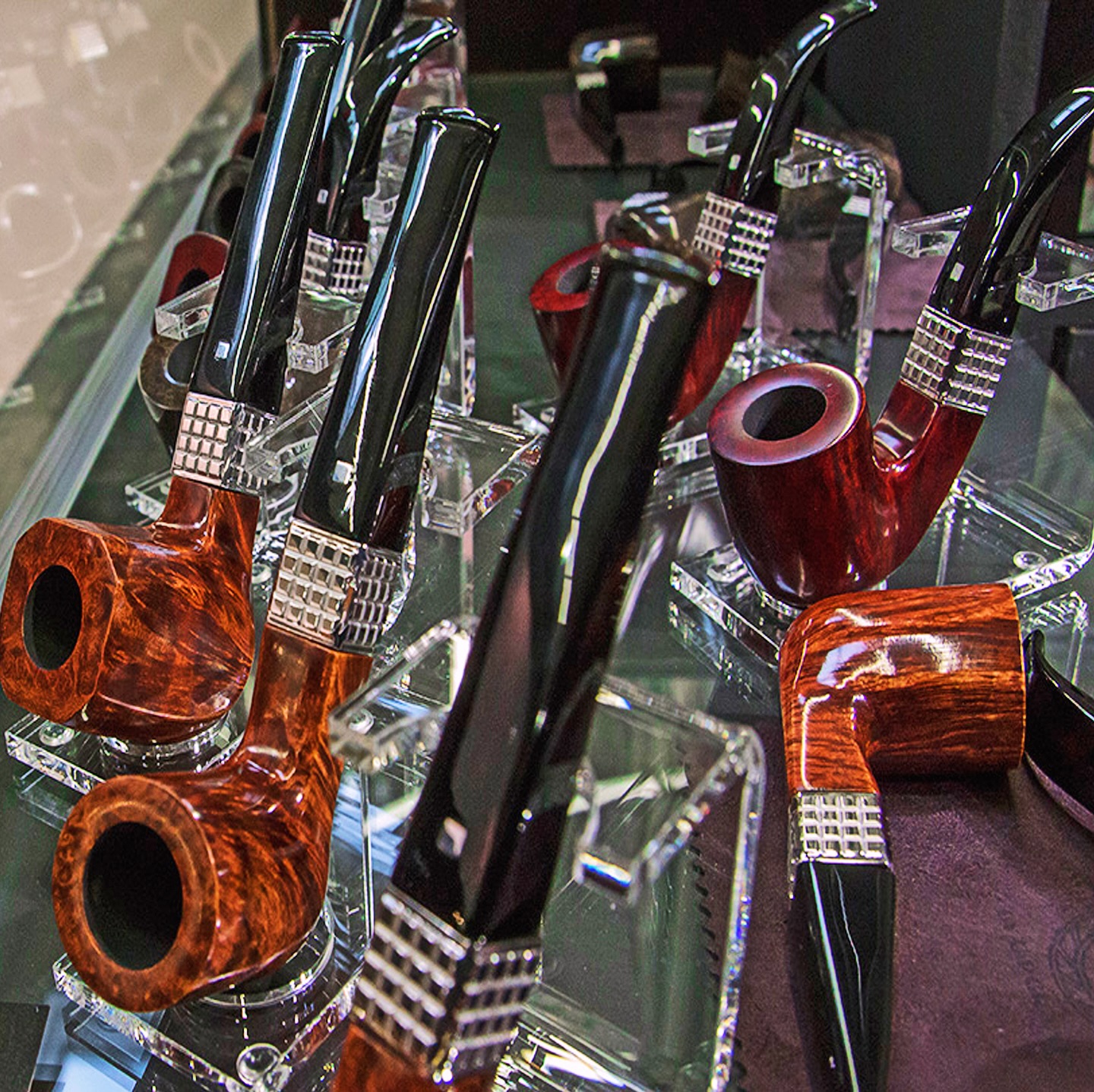 🔥 EDUARD Z-CUBE CLASSIC – ORIGINAL EDITION 🔥
Online buy here www.gpgrant.com
💨 Elevate your smoking ritual with a handcrafted pipe of unparalleled elegance.
💎 A signature square jewelry ring with intricate cube engravings adds a refined touch.
✨ Coated in rhodium, gold, or platinum, ensuring brilliance that lasts.
🎭 More than just a pipe—a statement of artistry and luxury.
#GPGrantPipes #GPGrantUniquePipes #GPGrantHandmadepipes #GPGrantJewelryPipes #HandmadePipe #HandmadePipes #limitededitionpipes #collectiblepipes #handcraftedpipes #pipes #smokingpipe #pipesmoking #pipesmoker #pipetobacco #pipelounge #pipeclub #pipelover #pipefanatic #briarpipe #stonepipe #PipeLife #luxurypipes #pipemasters #Onyx #LuxurySmoking #ArtisanCraftsmanship