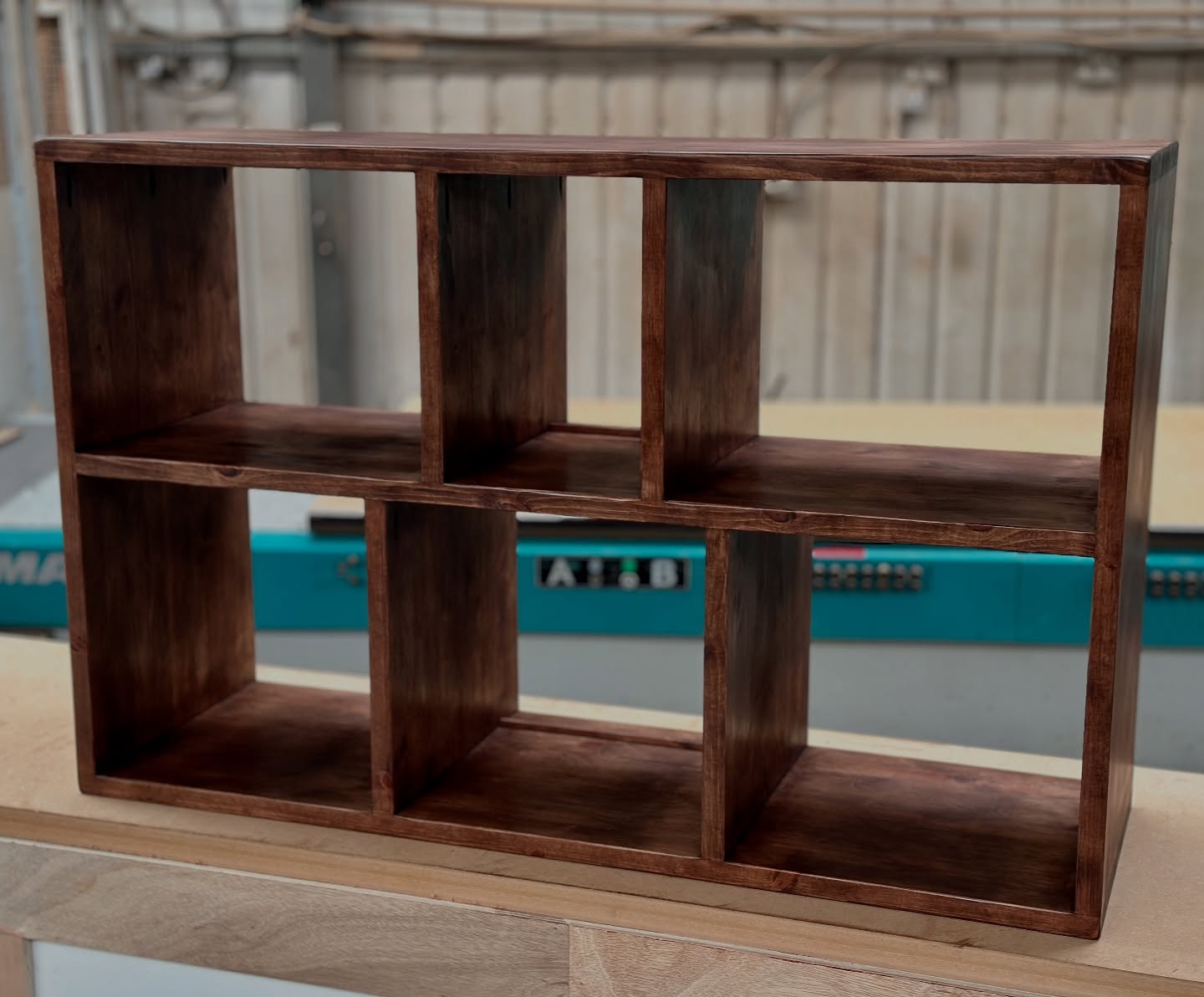 Latest Vinyl Record and HiFi storage unit in Walnut. Can’t wait to see it in situ!
#woodfurniture #interiordecorating #2025 #interiordesign #interiorandhome #vinylrecord #hifi #recordplayer #recordplayerstand #instadaily #instawoodworkers #madeinuk #furnituremakers #furnituredesign #hifi #hifirack #bookshelf #woodbookshelf #hifistand #bedsidetable #vinylstorage #cdstorage #tvunit #vinylrecordcollection #vinylrecordcollector