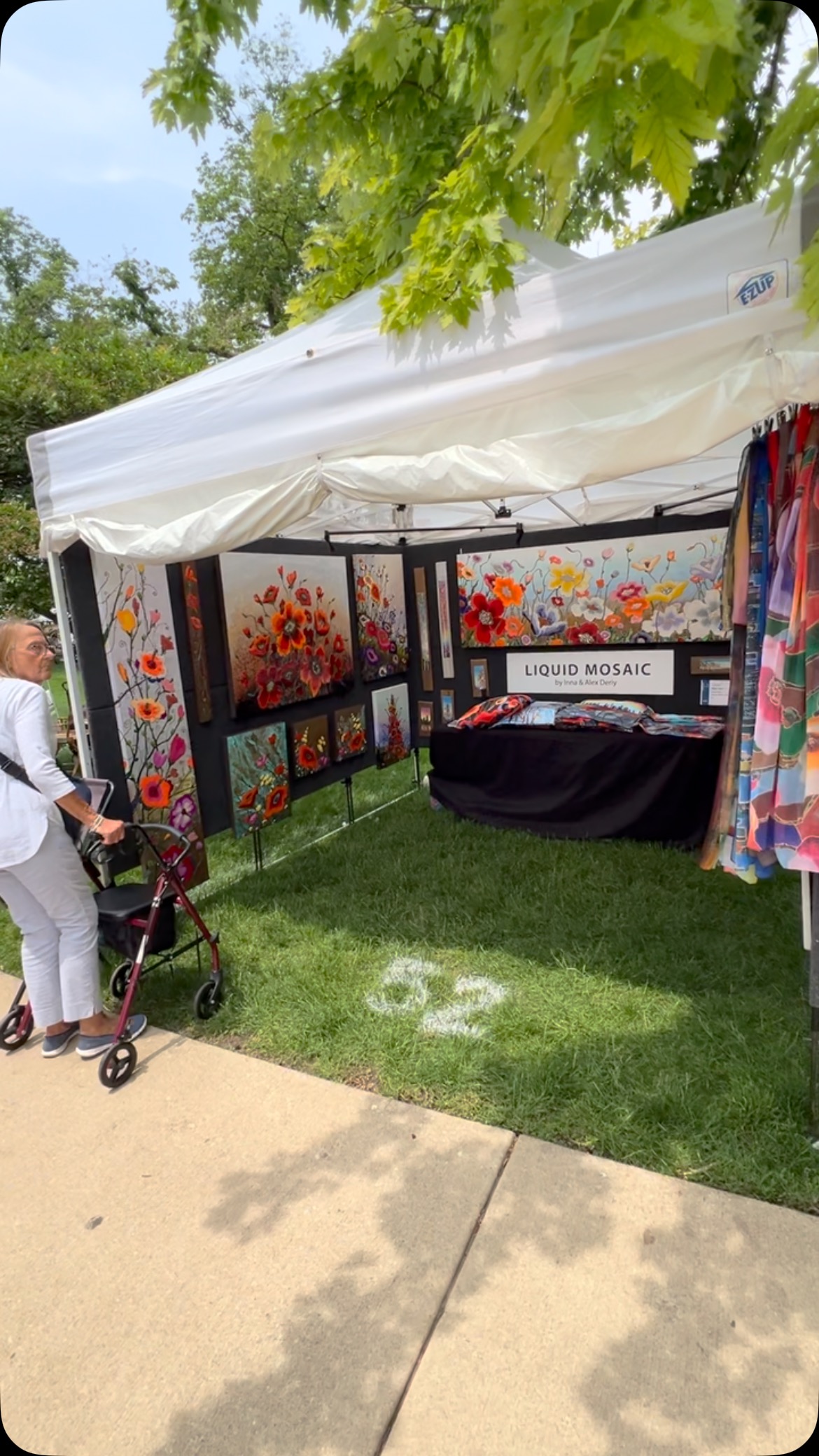🎨✨ We’re live at the Hinsdale Fine Art Fair! ✨🎨
Stop by Booth #52 today and tomorrow (Saturday & Sunday, 10 AM – 4 PM) to see my liquid mosaic artwork in person!
This technique is bright, bold, and one-of-a-kind — full of color, movement, and texture. Photos don’t do it justice — you really have to see it up close!
🌞 It’s a beautiful day to stroll through some amazing art. Hope to see you there!
#HinsdaleArtFair #LiquidMosaic #Booth52 #ArtShowWeekend #FineArtFair #ChicagoArtist #ContemporaryArt #BrightArt #ArtCollectors #SupportLocalArtists #ColorfulArt #ModernArt #AbstractArt #ArtFair2025 #MixedMediaArt #ArtInThePark #WeekendVibes #EmergingArtist #ArtThatPops #OneOfAKindArt #BoldArt #CreativeExpression #OutdoorArtShow #HinsdaleEvents