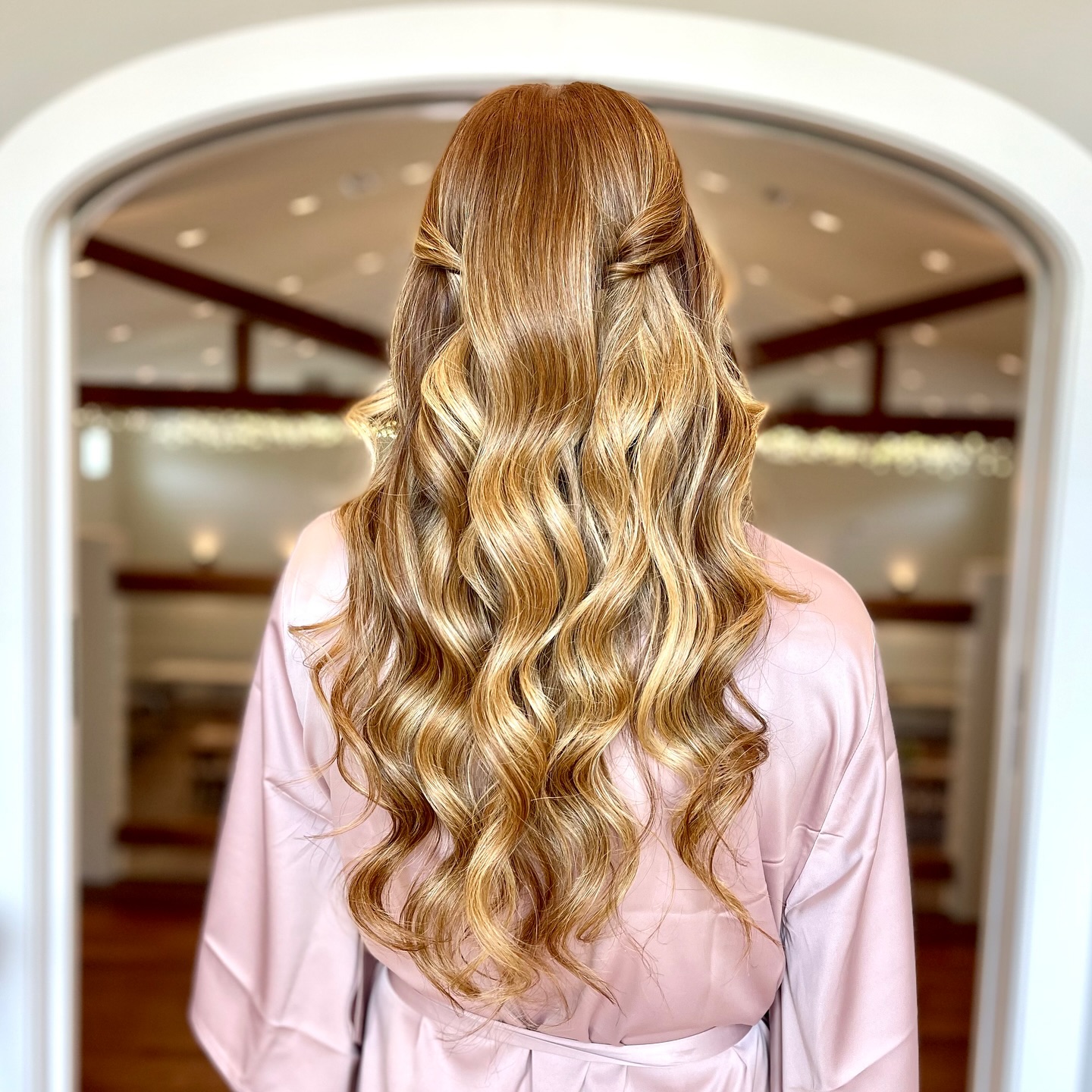 Loving these romantic curls created by Madison ✨