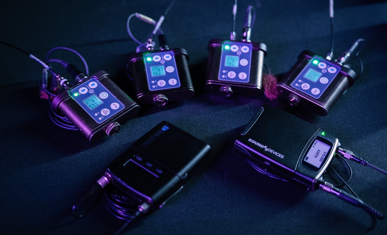 Reliable wireless means fewer retakes, more options in post, and better sound from the get go.
Wireless systems and lav mics may be small, but with proper gain staging, RF coordination, & mic concealment, they are capable of delivering clean audio that integrates seamlessly into a mix.
Using @lectrosonics_inc and @sounddevices transmitters helps us capture consistent, broadcast-quality dialogue even in challenging environments: tight spaces, wide shots, car rigs, and run-and-gun scenes.
#ProductionSound #locationsound #Lectrosonics #SoundDevices #ProductionSoundMixer #wirelessaudio #FilmSound #dialoguerecording #soundforfilm #AtlantaFilm #ShinobiSound
