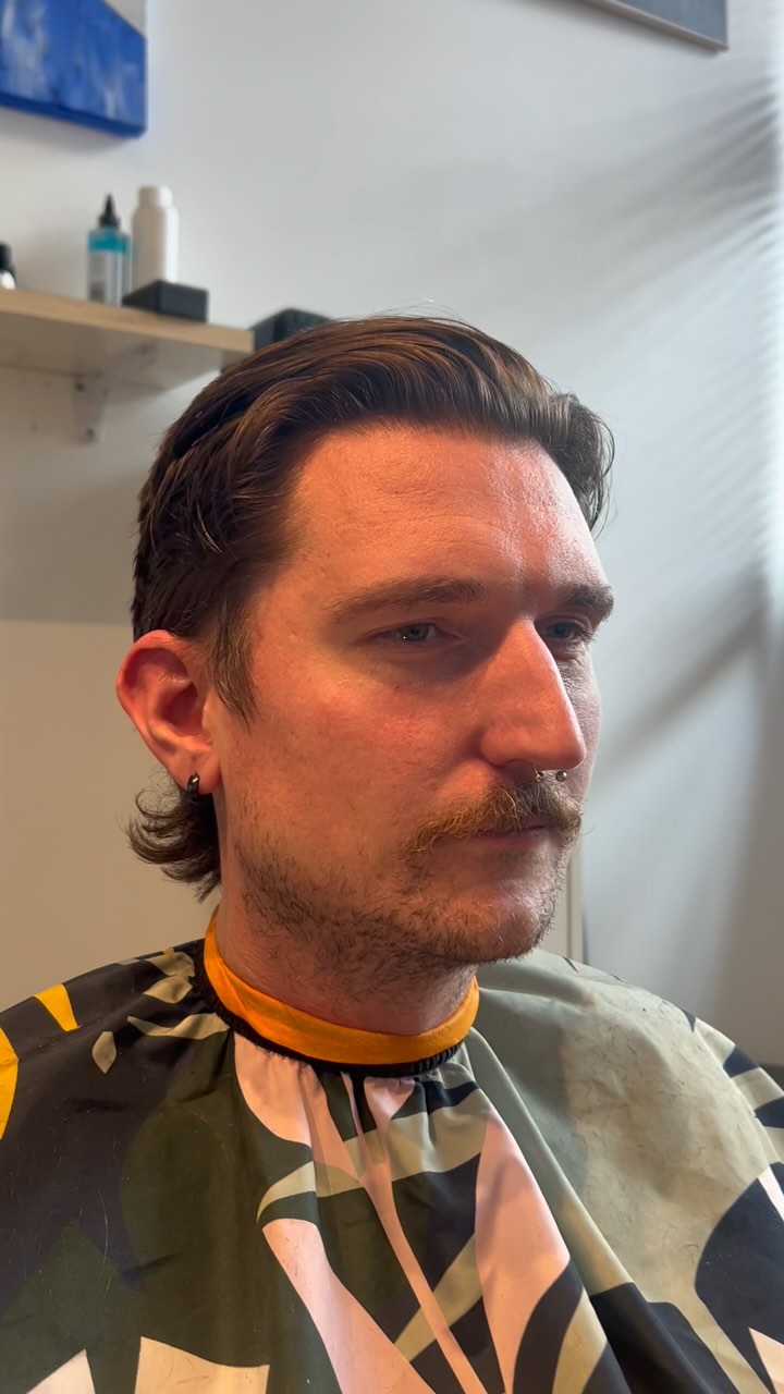 Big change for Tor! I had fun with this one.
.
.
Styled using @feelwavy .
.
.
#barber #mullet #long #short #smallbusinesssupportingsmallbusiness #smallbusiness