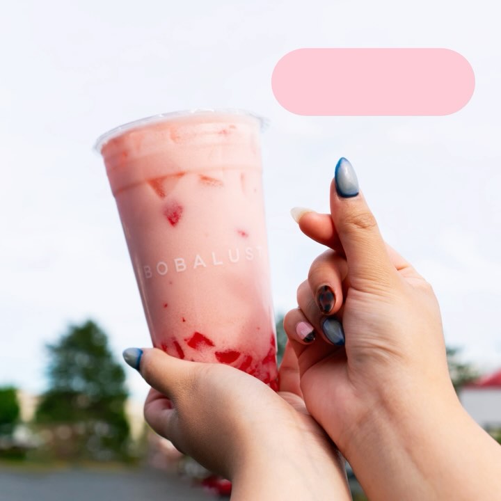 🫰 our ilychu is the perfect strawberry+lychee+calpico combo… and only off our secret menu 💕