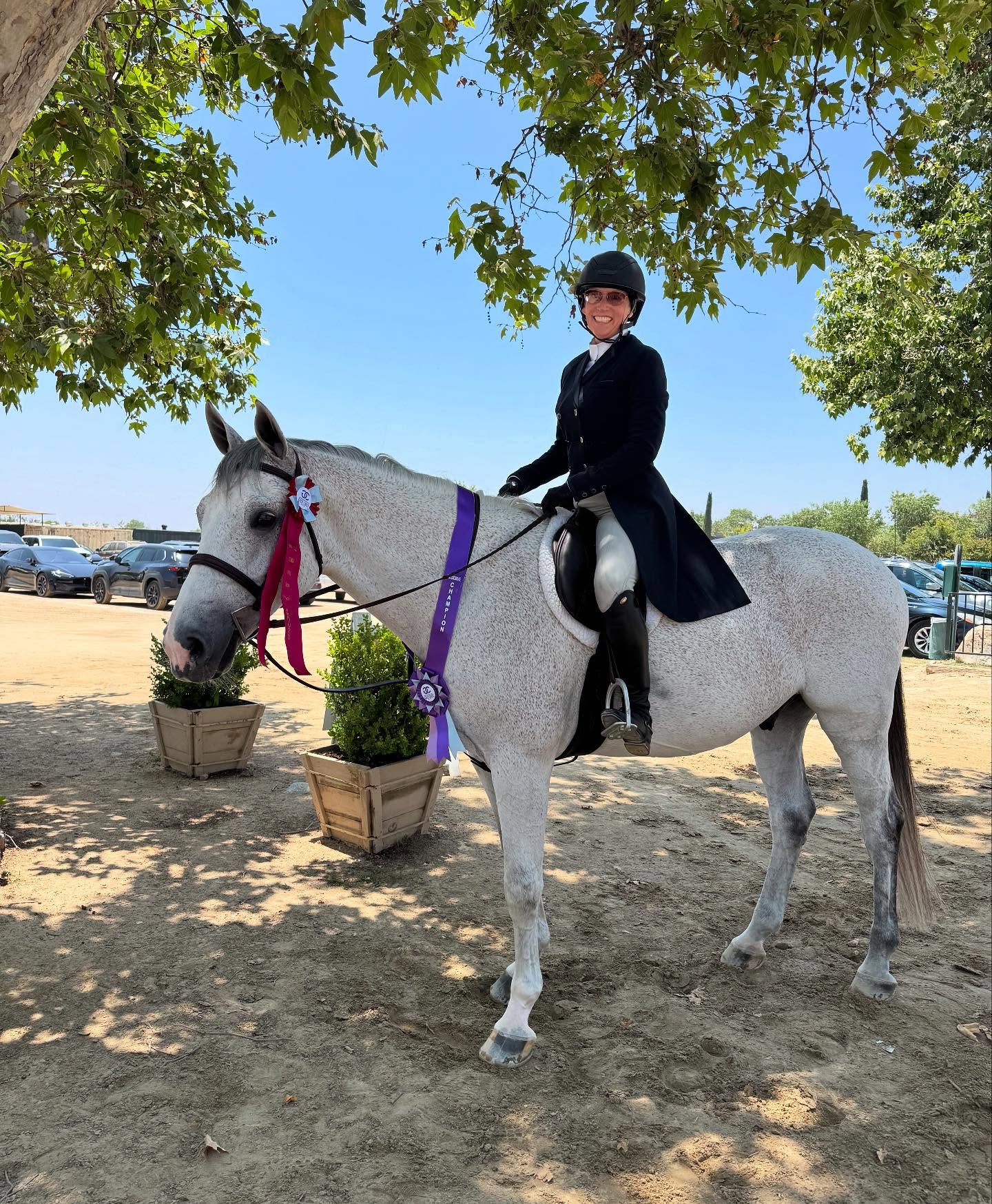 Such a great and fun show @goldcoasthorseshows !! 🤩
We had great experiences for some new partnerships and our young horses, as well as championships in the hunters and jumpers and wins in the medals. So grateful for these wonderful shows so close to home ❤️😎😃