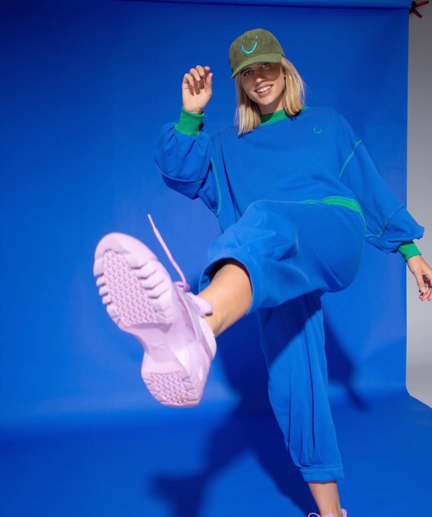 That feeling you get when you partner with brands that not only do epic fashion but are doing amazing work in our 🌍 @boomshankarclothing have donated over $86,000 to Forget Me Not Australia - a charity on a mission to end child trafficking and reunite families in Nepal, Italy and Uganda. @forgetmenotaus #boomshankarclothing #forgetmenotaustralia #makeafifference #nzfashionagency #lovemyjob