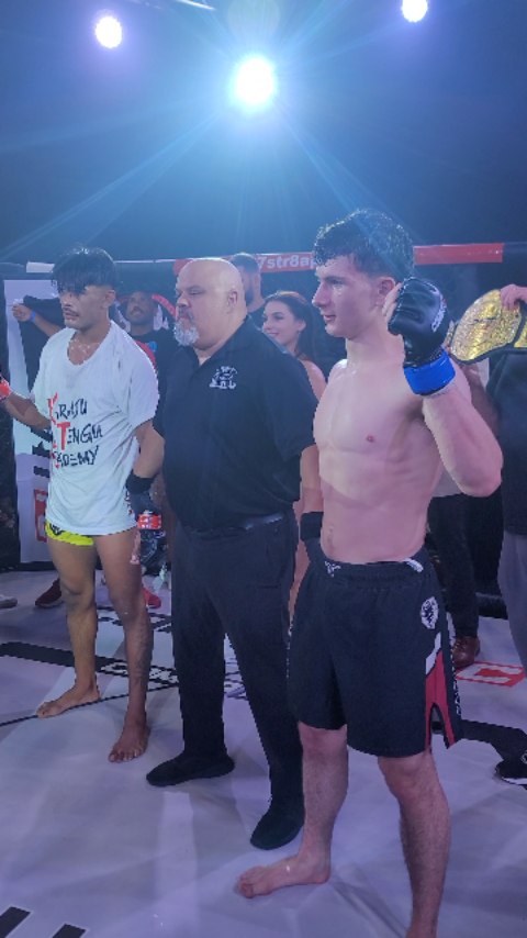 5 rounds to a split decision the other way. What can you do? Stay disciplined and continue towards your dreams. Life is full of lessons young man. I'll be there every step of the way.