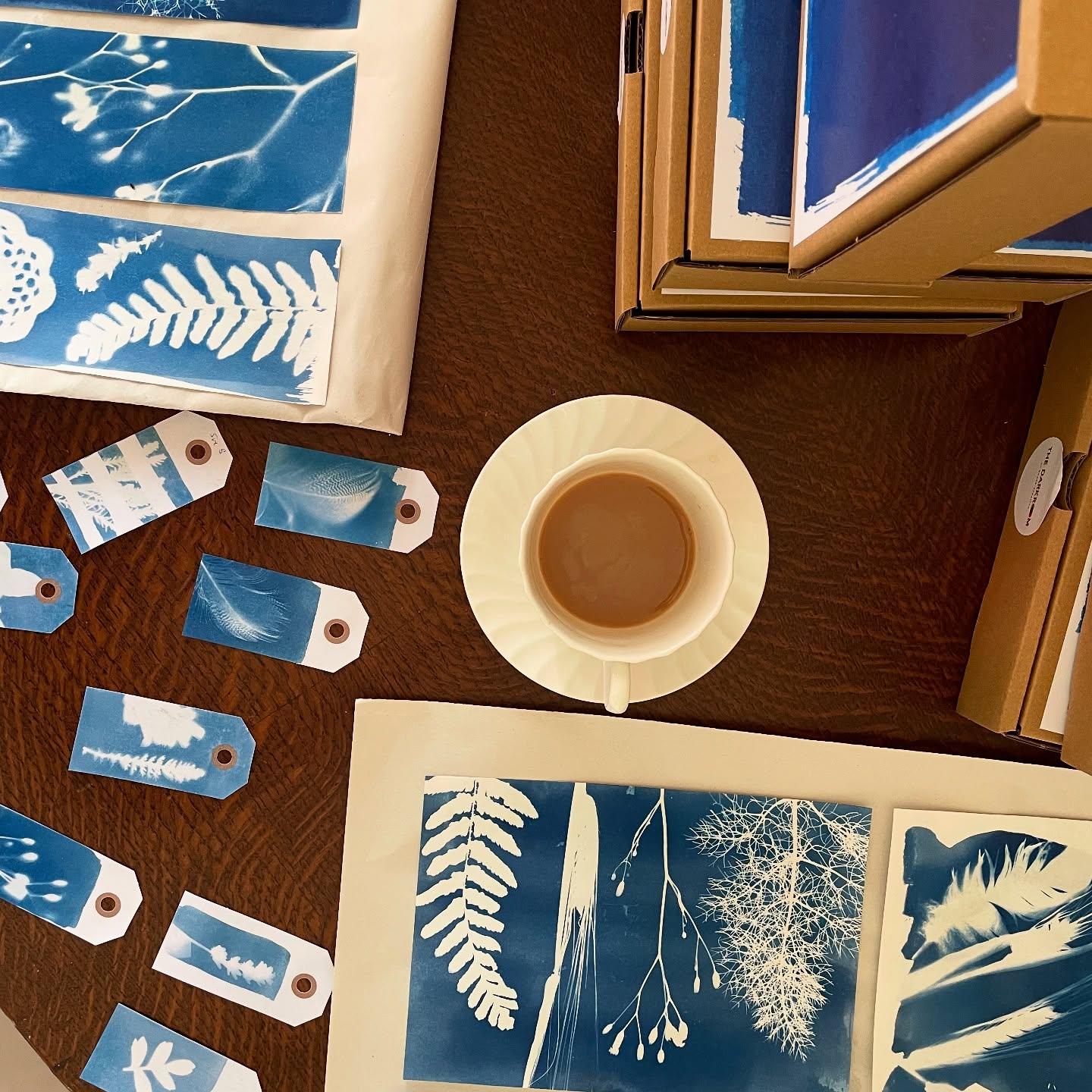 Yesterday! An unforgettable day at @broadwayartsfestival in the Cotswolds! I've got a ton of things to share, but first, time to recharge with a cuppa ~ ☕️