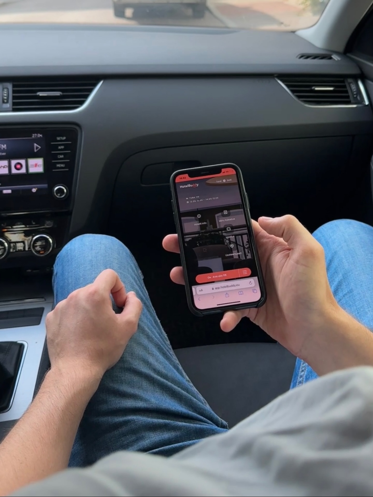 This is how HotelBuddy guests arrive:
✅ Check-in done from the car
✅ Skip the front desk
✅ Mobile key opens every door
✅ No queues, no paperwork, no stress
Welcome to smarter hospitality.
#hotelbuddy #guestexperience #hoteltech #contactlesscheckin #digitalkey