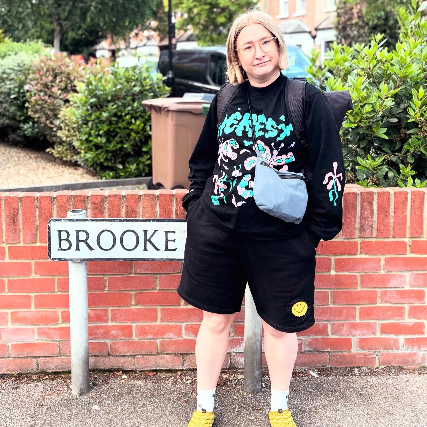Say hi to our newest member of the London team, Brooke Davis. 👋
Previously found on the restaurant floor @ciros_london and has now moved to ‘the dark side’ (as she puts it).
Already pounding the streets and getting stuck in!