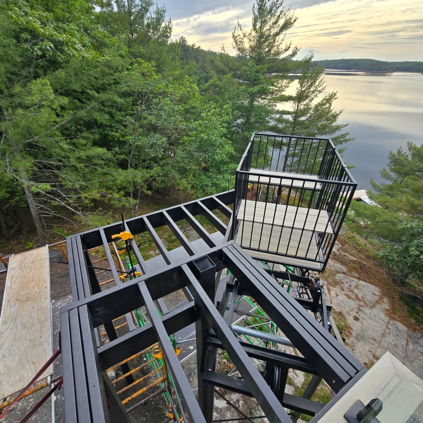 Bringing elevated views to life ⬆️ One steel frame at a time. This custom multi-tiered deck is built to last and designed to impress 💪✨
#SimcoeDecks #BuiltForLivingNotMaintaining #DeckGoals #CottageLiving 🏡 #SteelFraming 🛠️ #DeckConstruction 🔩 #LakeviewLiving 🌊 #DeckDesign 🎯 #OntarioCottages 🍁 #LowMaintenanceLifestyle 🧼