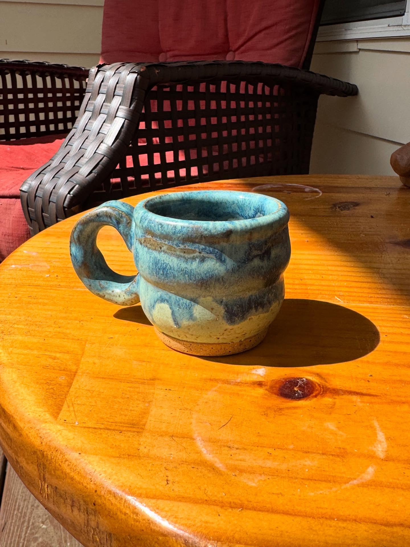 mug with handle to fit my hand!!!