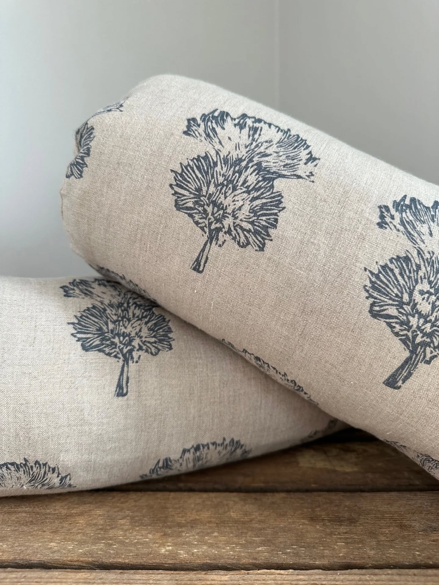 Not long to go until we open our doors again for our market on Saturday, so it's time to introduce another stall holder!
Today it's the turn of @weebothyart 🎉 A talented mother and daughter duo creating unique, handmade prints and home furnishings inspired by the natural world.
Eleanor, a Scottish-born professional printmaker and art teacher of 30 years, now runs Wee Bothy Art alongside her daughter Holly, an environmental science graduate with a passion for sustainable creativity.
Together, they blend traditional printmaking techniques with a shared love for nature and eco-conscious practices.
Their beautifully detailed designs reflect both Scottish roots and a deep respect for the environment.
Last year Holly was one of our talented Young Traders who made it all the way to the national final of the @marketsmatter yioung Traders Competition, we can't wait to have her and her beautiful products back.
Pop along to The Maltings this Saturday between 10am and 3pm to see for yourself!
#GreatDunmow #EssexMarkets #HandmadeInEssex #Dunmow