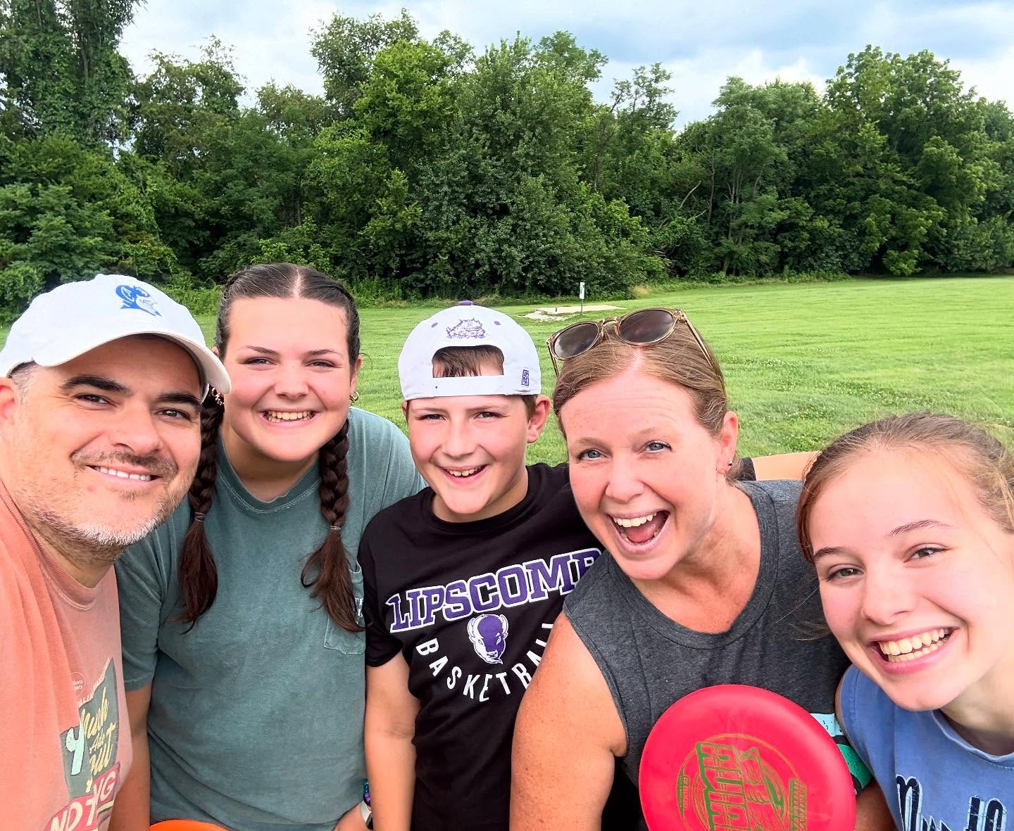 •
How it started ➡️ how it's going.
🌧️ 🤣 🌧️
Forecast shmorecast. 😂