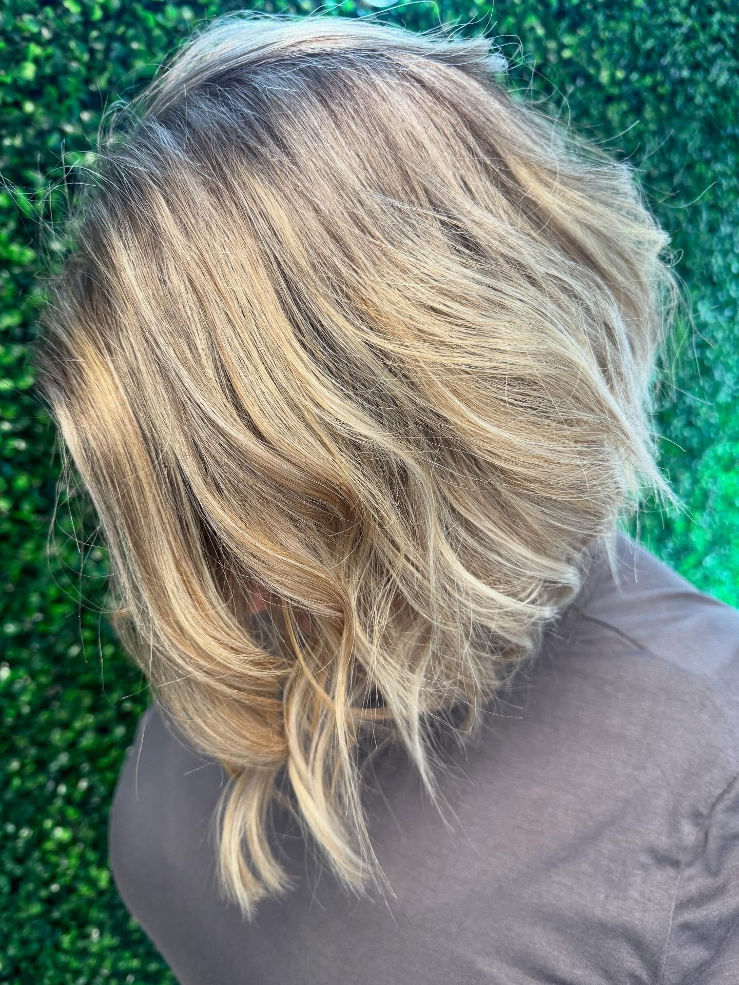 ✨ Blonde + Big Chop Vibes! ✨
A few after shots (and one kinda before) from a heavy foil and a BIG CHOP I did yesterday on a brand new client 💇♀️💛
She came in ready for a fresh start—wanting lighter, brighter hair and to let go of some serious length. So we went all in with a heavy foil and a bold cut to match 💥 The result? Dimensional, radiant blonde with a fresh, flattering shape that totally suits her ✨
Huge thank you to this beautiful new client for trusting me with such a transformation on her very first visit 🙌 Welcome to the Third Dimension fam! 💕
📲 Walk-ins welcome
📞 Call 253-939-5243 to schedule
💻 Link to book in comments!
#haveagreathairdayatthirddimension