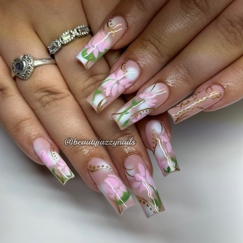 Lotus Flower Bomb 🌸