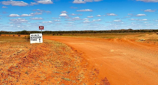 — Outback vibes only. 🔥🐪
#aussieoutdooradventures
#outback
#redcentreaustralia
#australiaunplugged
#remoteplaces
#wanderlusts
#reddirtcountry
#4wdaustralia