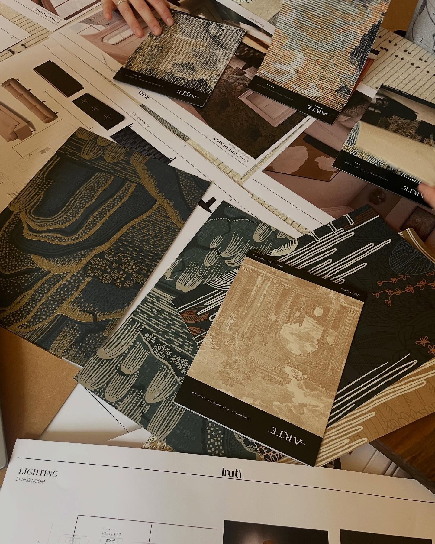 Our favourite kind of client meeting? The collaborative, messy kind - where samples escape their trays and take over the table. We love watching clients light up over gorgeous textures like these stunning wallpapers. Destined to become a mural-style feature wall in their living room, we can’t wait to develop this design further for our Clifton project.
Keep an eye out for a sneak peak of our visuals for this project!
#inutiinteriors #interiordesign #livingroomideas #design #wallpaper #interiordesigner #georgianarchitecture #homedecor #timelessdesign #creativeprocees #moodboard #interiordesignercotswolds #interiordesignerbristol