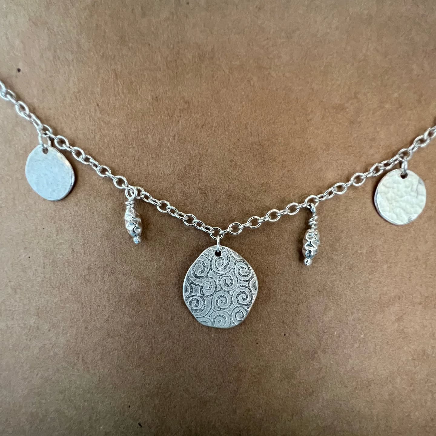 There's not long to go until our first market of the year 🎉 Makers at The Maltings is back on Saturday 5th July and this evening we're introducing the first of our stall holders!
Our July market sees the return of some of our much loved local small businesses like Suzi Silver, who's beautiful jewellery you can see here, alongside some new stall holders who we'll be sharing over the next week or so.
@suzisilver925 creates her gorgeous by hand right here in Dunmow!
She uses recycled silver to create everything from chunky bangles to dainty rings and is always a hit at our markets.
We're so excited to be back and will be open 10-3 in The Maltings on Saturday 5th July (and the first Saturday of each month for the rest of the year) and entry is free. We hope to see you there!
#Dunmow #GreatDunmow #GreatDunmowMaltings #EssexJeweller #EssexMarkets #ShopLocalEssex #LoveGreatDunmow