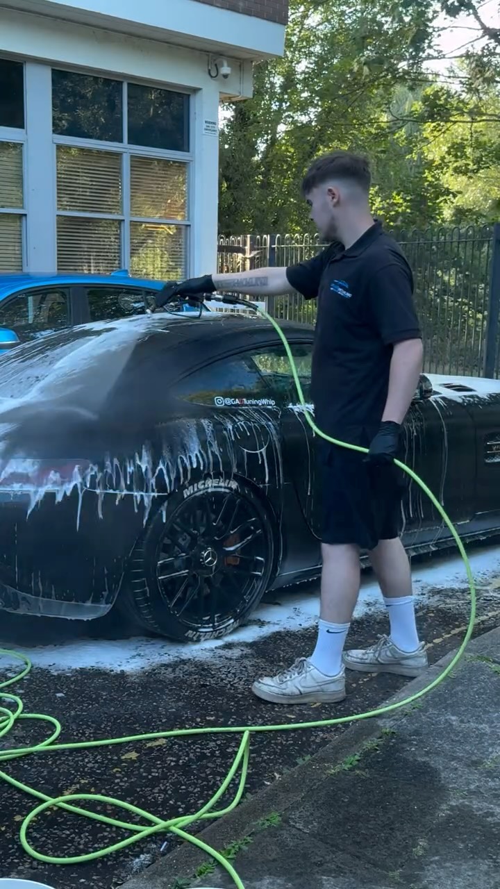 Maintain an AMG GTs with me!
More content like this?🧐
🚗 | @gadtuningwhip
Get in touch for a more details!
#cardetailer #cardetailing #mobiledetailer #mobiledetailing #amggts #amg #mercedesamg #upluxdetailing