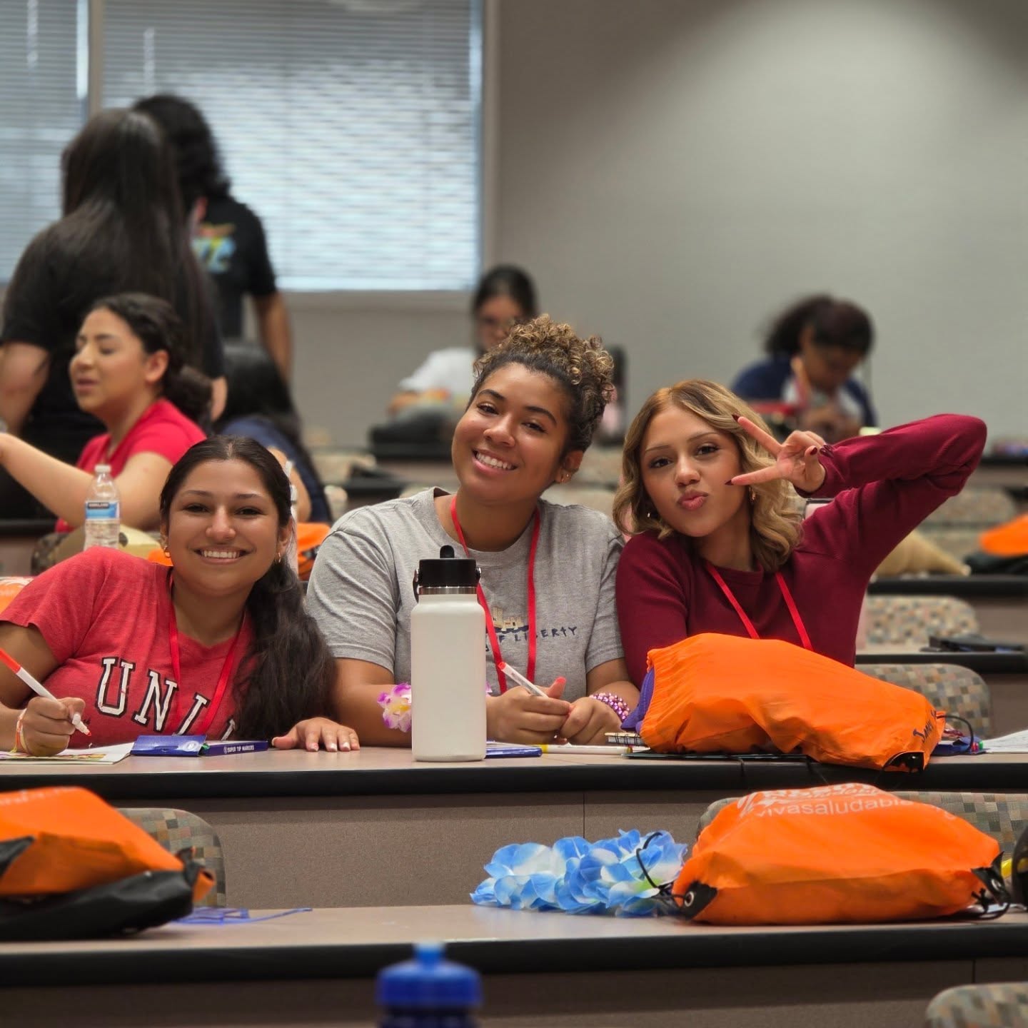 Day 5 | LYLC 2025
On the last full day of the conference, participants connected with community organizations at our involvement fair and gave back through a hands-on service project with the Latino Youth Leadership Alumni Executive Board.
The day wrapped up with a closing dinner and mock interviews, where participants put their networking and professional skills into action alongside alumni and community professionals.
#Latinoyouthleadership #lylc