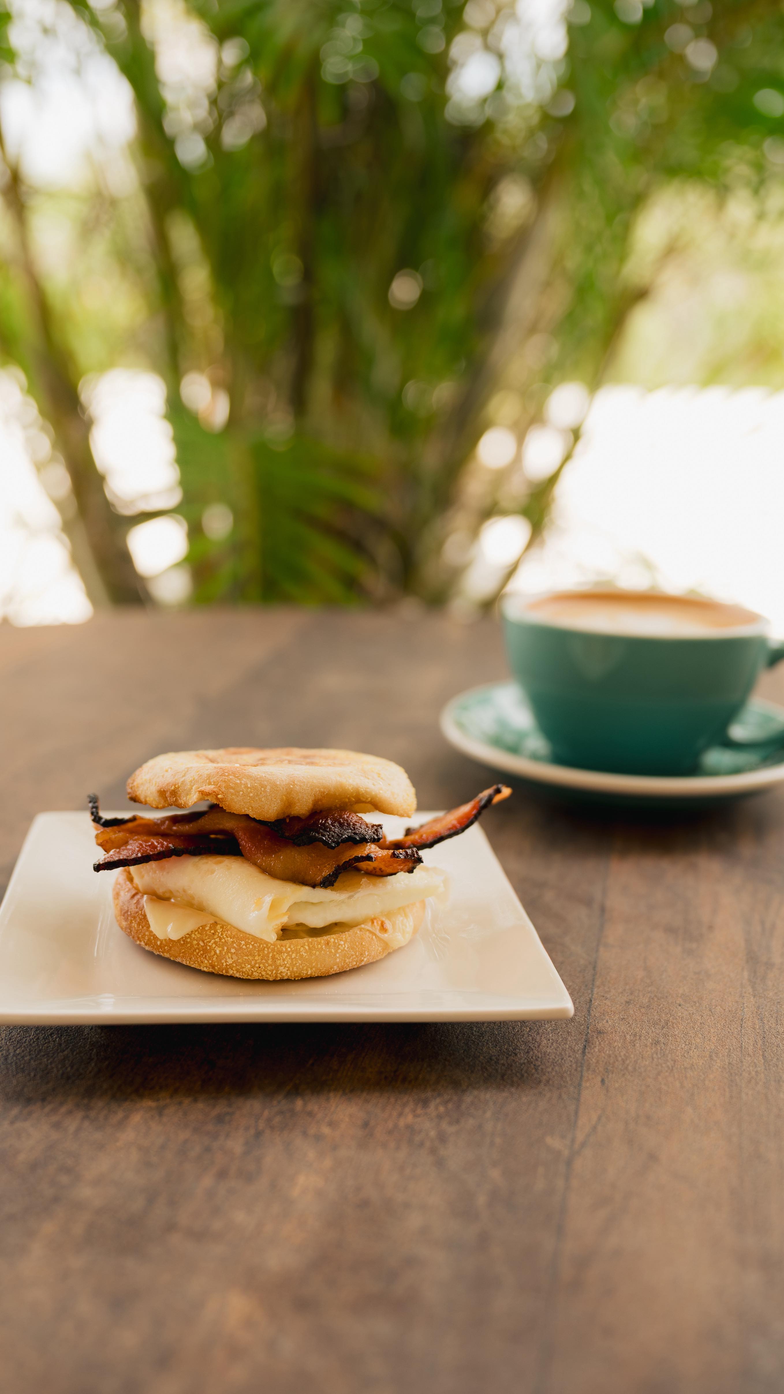 The English Muffin: Eggs, Bacon & Cheese!!
.
.
.
.
.
Also -If you havenโt already check out the Pilates Studio on Longboat @performancepilatesbyemily!
.
.
.
.
.
.
.
.
.
#coffee #coffeetime #breakfast #cafe #englishmuffin #delicious #coffeelover #coffeeshop #coffeeaddict #longboat #longboatkey #longboatkeyflorida