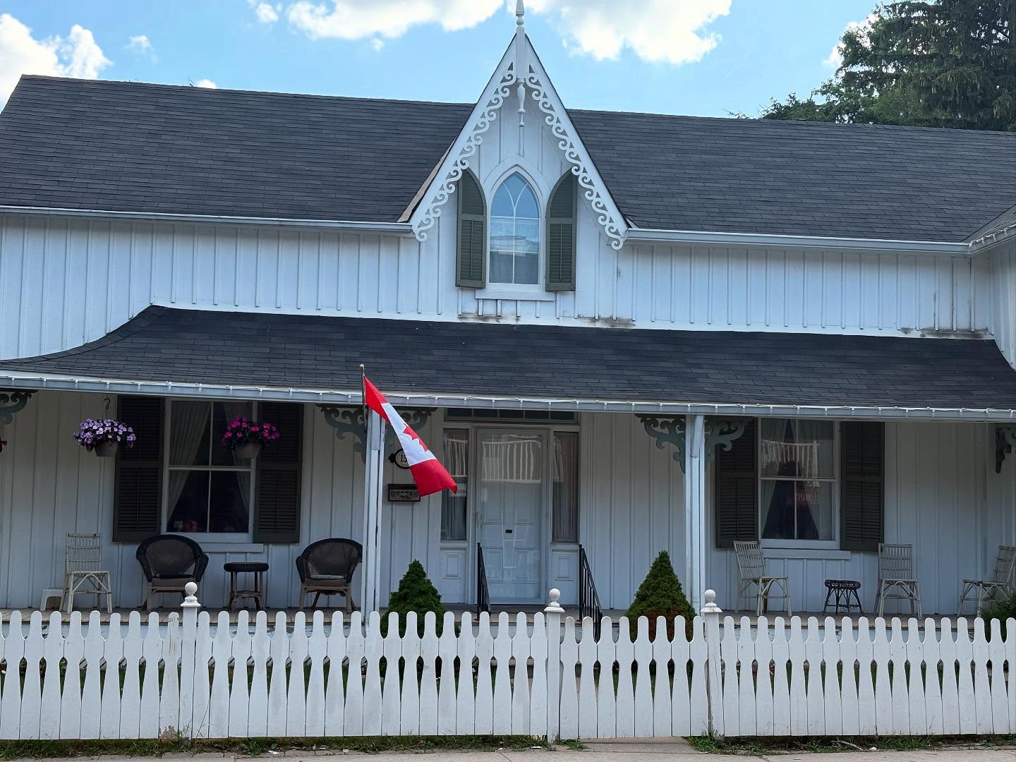 « A Quiet Walk in Unionville
Unionville feels like a prayer whispered by the earth.
As I walk its quiet streets, lined with trees and old brick houses, I sense something deeper than beauty—
a stillness that speaks to the soul.
The wind carries more than just the scent of blossoms or autumn leaves.
It carries a reminder:
that life is sacred,
that time can slow,
that God is near in the simplest places.
Every step feels like part of a conversation with the Divine.
Here, even silence has meaning. »