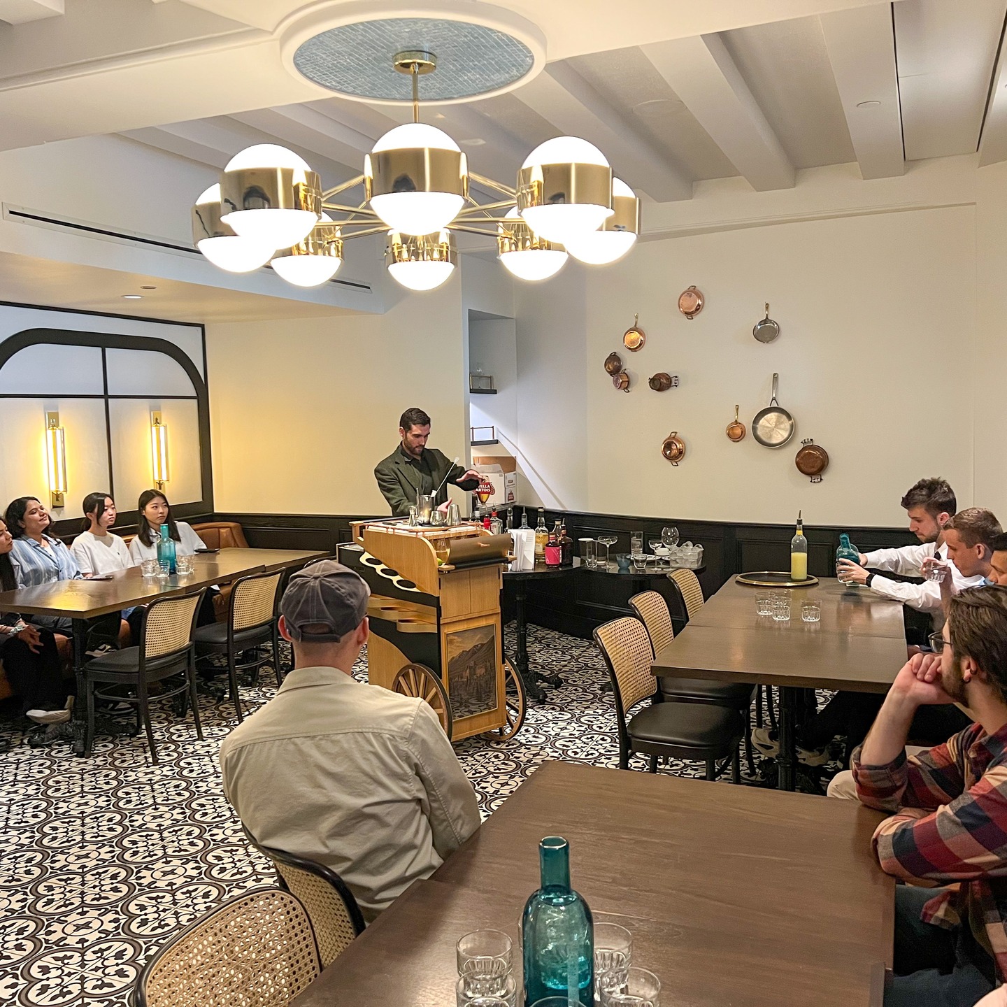 Last week, our SWEP students got a taste of the world of cocktails during our third event of the season: Mixology 101, hosted by none other than Sam Clark, Director of Beverage at @fairmontbanff. 🍸
With over 12 years of experience in beverage management and as a Top 3 Finalist in World Class Canada (one of the world’s most prestigious cocktail competitions), Sam brought expertise, flair, and passion to the session.
Students learned how to craft two classic cocktails, the Margarita and the Old Fashioned while gaining insight into the art and science behind mixology.
Huge thank you to Sam for inspiring the next generation of hospitality professionals, and cheers to our SWEP students for shaking things up!
#MakeSpecialHappen #JoinOurTeam #HospitalityStudents