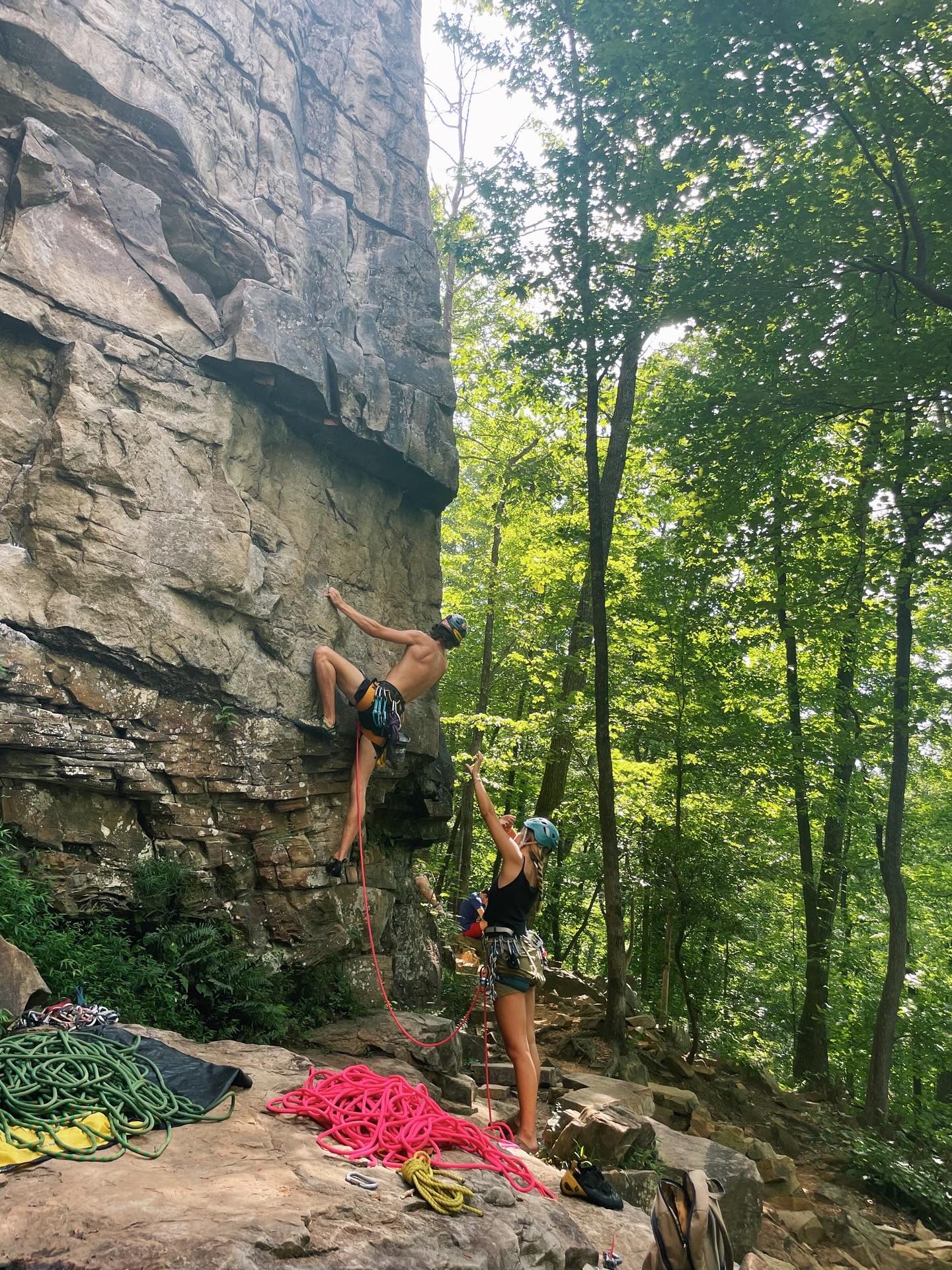 Reflecting on activities weβve done in the past. Get outside and have some fun! The more we connect with our surroundings, the more space we create in our lives for positivity. π±π #UNLITTER
#UNLITTERyourmind #jointhemovement
-
πΈ: Kaitlyn.alsina