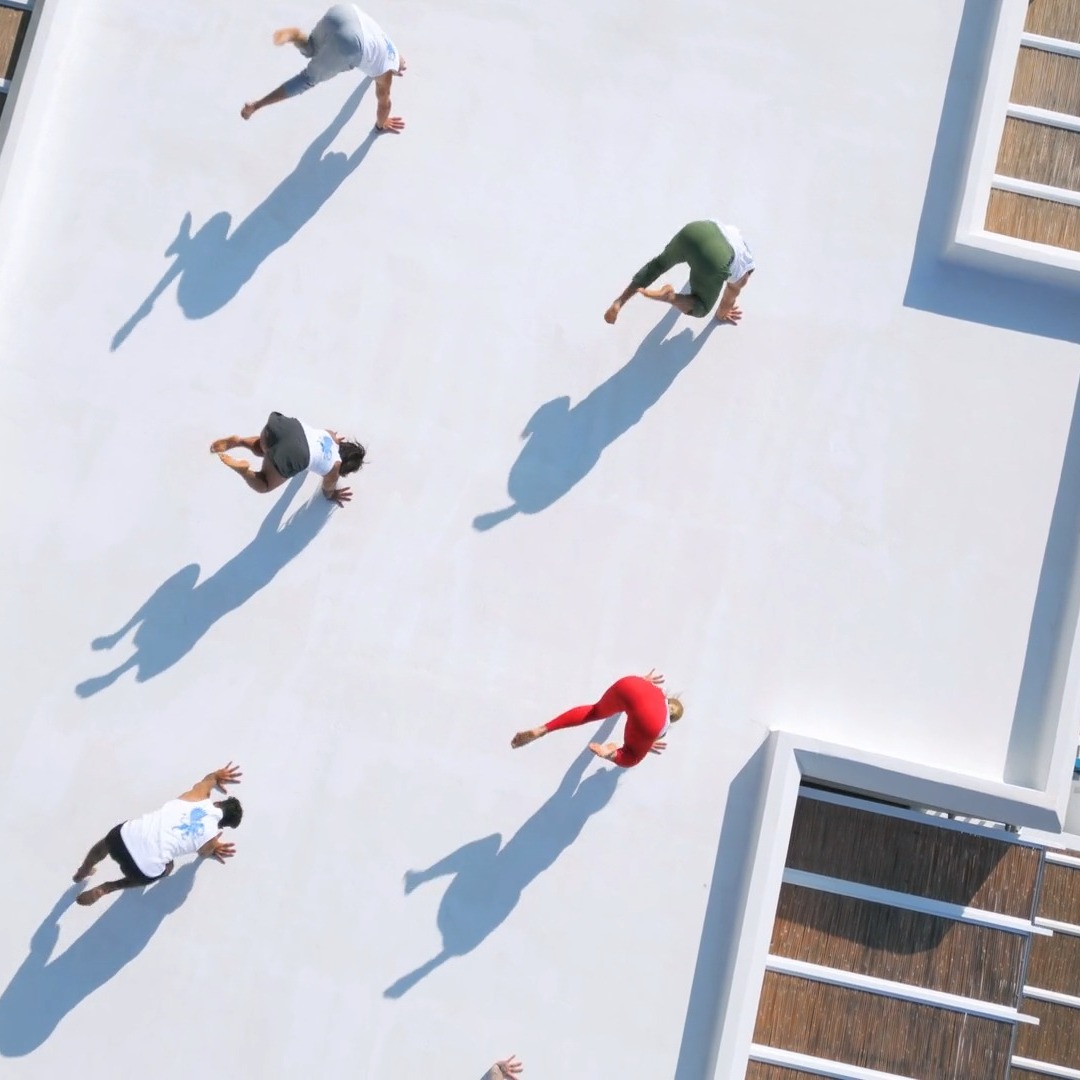 2 Week Intro to Movement Program - suitable for all levels, ages, backgrounds. Come 2x per week (with optional 3rd session if your schedule allows).
Link in bio for details/register.
Rediscover the way your body was designed to move!
This isn’t just a series of classes. It’s a return to your natural form.
Movement is our answer to the rigidity of traditional fitness routines. Built on the foundations of human natural movement, bodyweight mastery, and full-spectrum physical development, these sessions are designed to reconnect you with your most capable, resilient, and intuitive self.
Why Movement? Why Now?
Because the human body was never meant to sit, stare at an iPad, and repeat. It was made to move, reach, rotate, balance, stabilize, and adapt.
In a world where gym routines can feel mechanical and disconnected, Movement offers a liberating, empowering alternative. It challenges your body across multiple planes but delivers multiple benefits including strength, power, range of motion, balance, coordination, stability, and proprioception - while keeping you grounded in play, curiosity, and natural form.
What You’ll Experience:
Each class blends:
◾Quadrupedal locomotion and flow-based transitions
◾Bodyweight strength development with progressive regressions
◾Mobility training to unlock healthy joint function and injury resiliency
◾Dynamic drills and play to reawaken movement intelligence
#strength #movement #redfineyourpossible #trysomethingnew