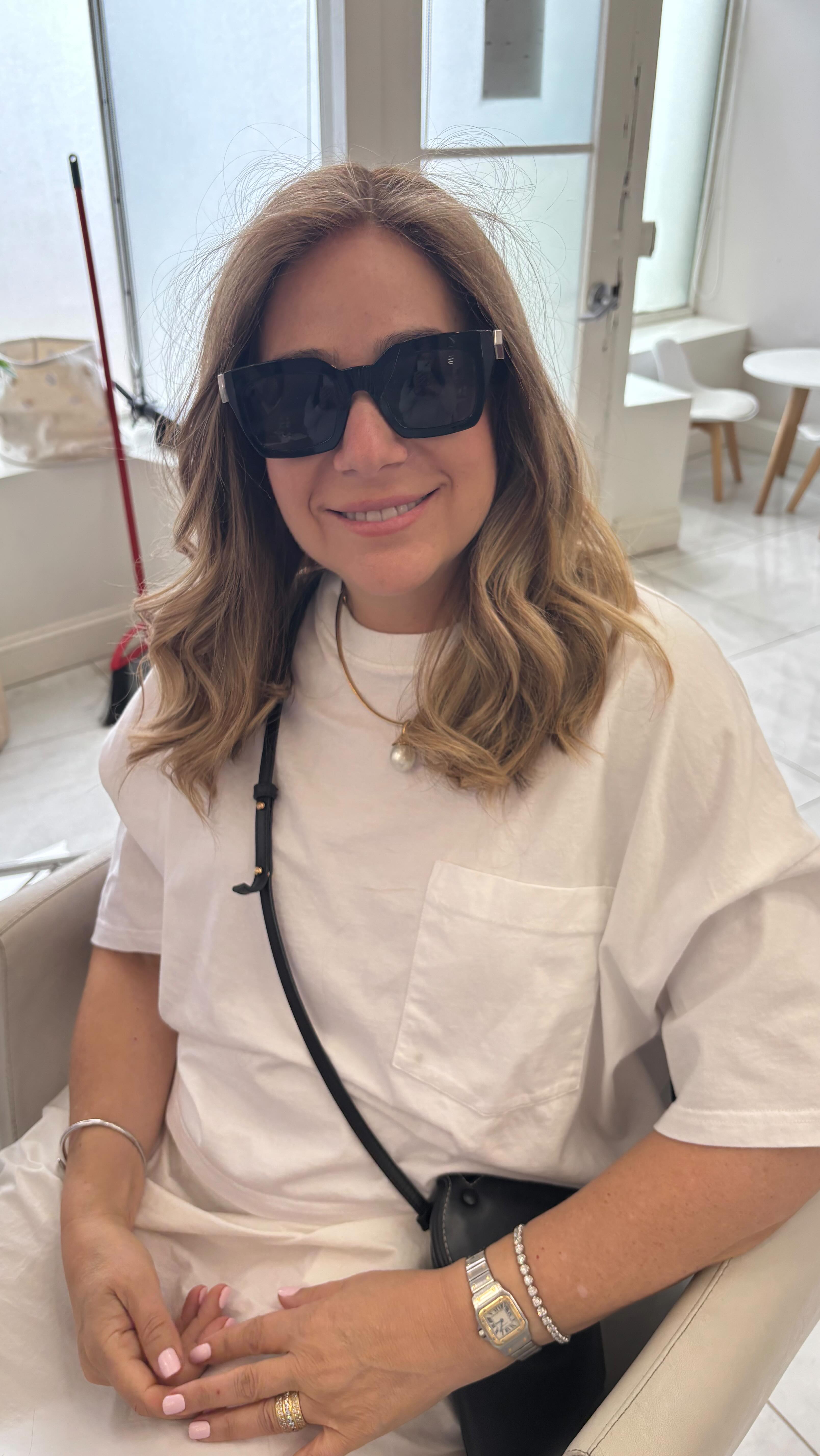 Years later, same amazing client all the way from Aussie 🇦🇺 Just a new space and even better results. Constantly evolving—getting better at what we do.” #laceextensions