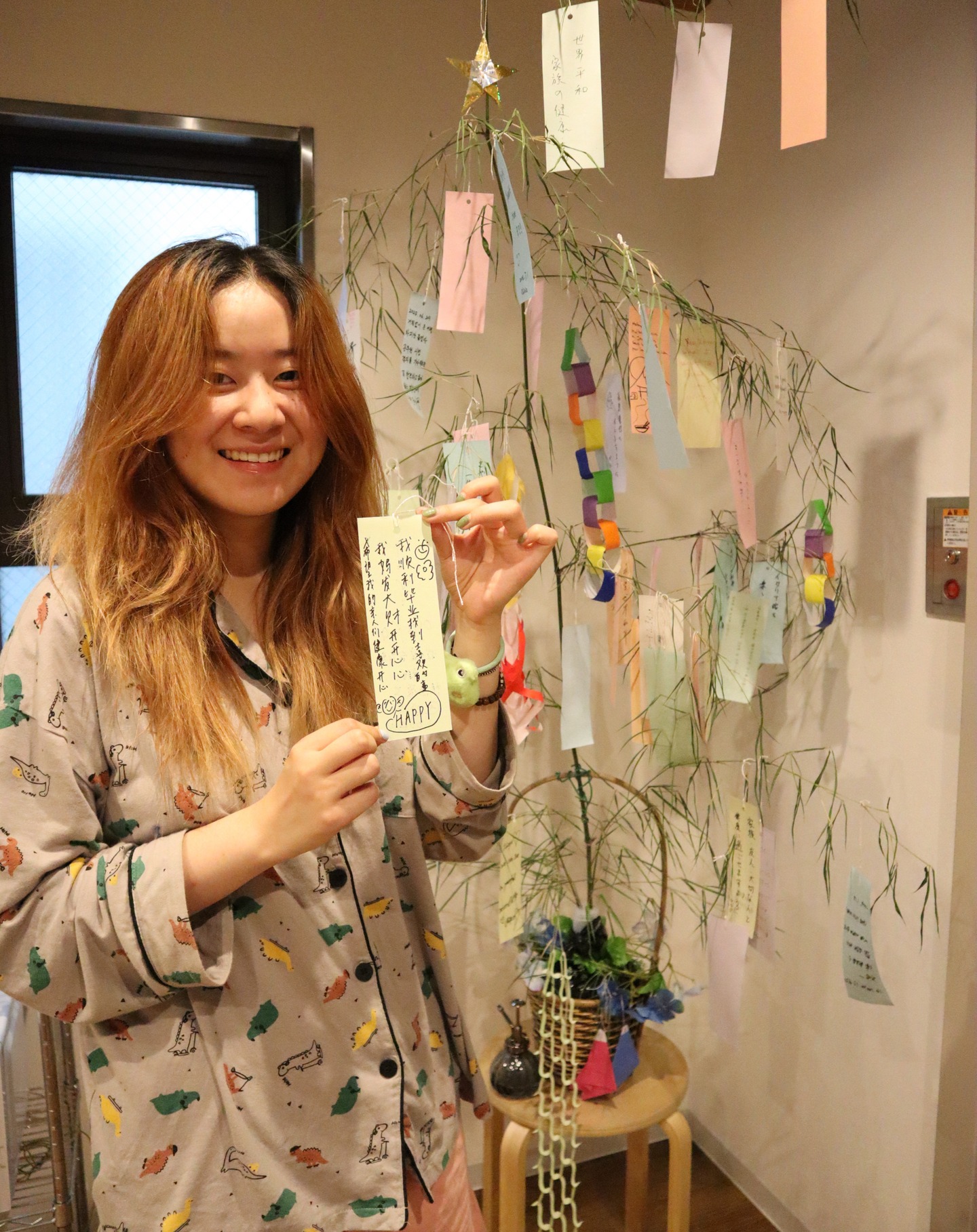 🎋✨ ホステルの七夕イベント ✨🎋
お客様に短冊と笹をご用意し、願い事を書いて結んでいただきました。
写真の通り、たくさんのお客様にご参加いただき、色とりどりの願い事が集まりました!💫
すべての願いが叶いますように…🌌🌠
ご参加いただいた皆さま、本当にありがとうございました!
🎋✨ Tanabata at our hostel ✨🎋
We prepared colorful strips and a bamboo tree for our guests to write their wishes and as you can see in the photo, so many of you joined in! 💫
We are now surrounded by beautiful wishes in many languages, and we sincerely hope every single one comes true.
Thank you to everyone who took part in this special tradition with us! 🌌🌟
======================
Where elegance meets adventure, and every stay feels like home.
📩 contact
contact.hostel-osaka@meishin-group.co.jp
☎ 06-4301-5466
======================
#タナ #tanabata #民泊 #ホステル #ホステル暮らし #hostel #hostellife #travel #travelawesome #トラベル #大阪旅行 #japan #osaka #오사카온천 #osakajapan #大阪観光 #日本 #온천여행 #トラベルスタイル #トラベルグラマー #バックパッカー #backpacking #ınstatravel #explorepage #explore #ınstagood #amazing #南森町 #梅田