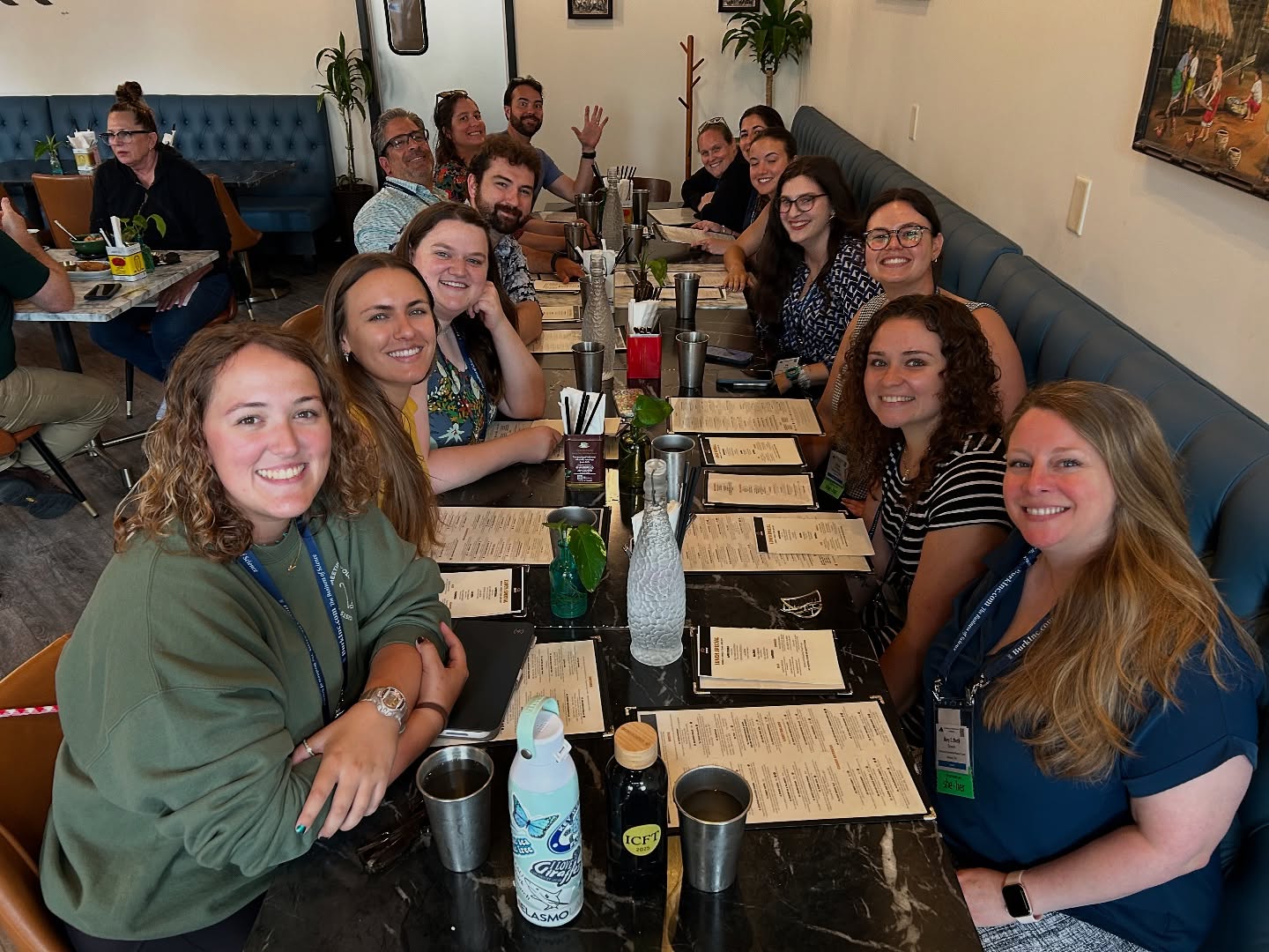 Great #lunch with all of the @floridaatlantic #faculty, #students, and #alumni at the #jmih2025 #conference. Really strong representation of @fauscience and @harborbranch again this year. Looking forward to all of the great #oral and #poster #presentations. @elasmostudents #shark #sharks #stingray #eagleray #research #marinebiology