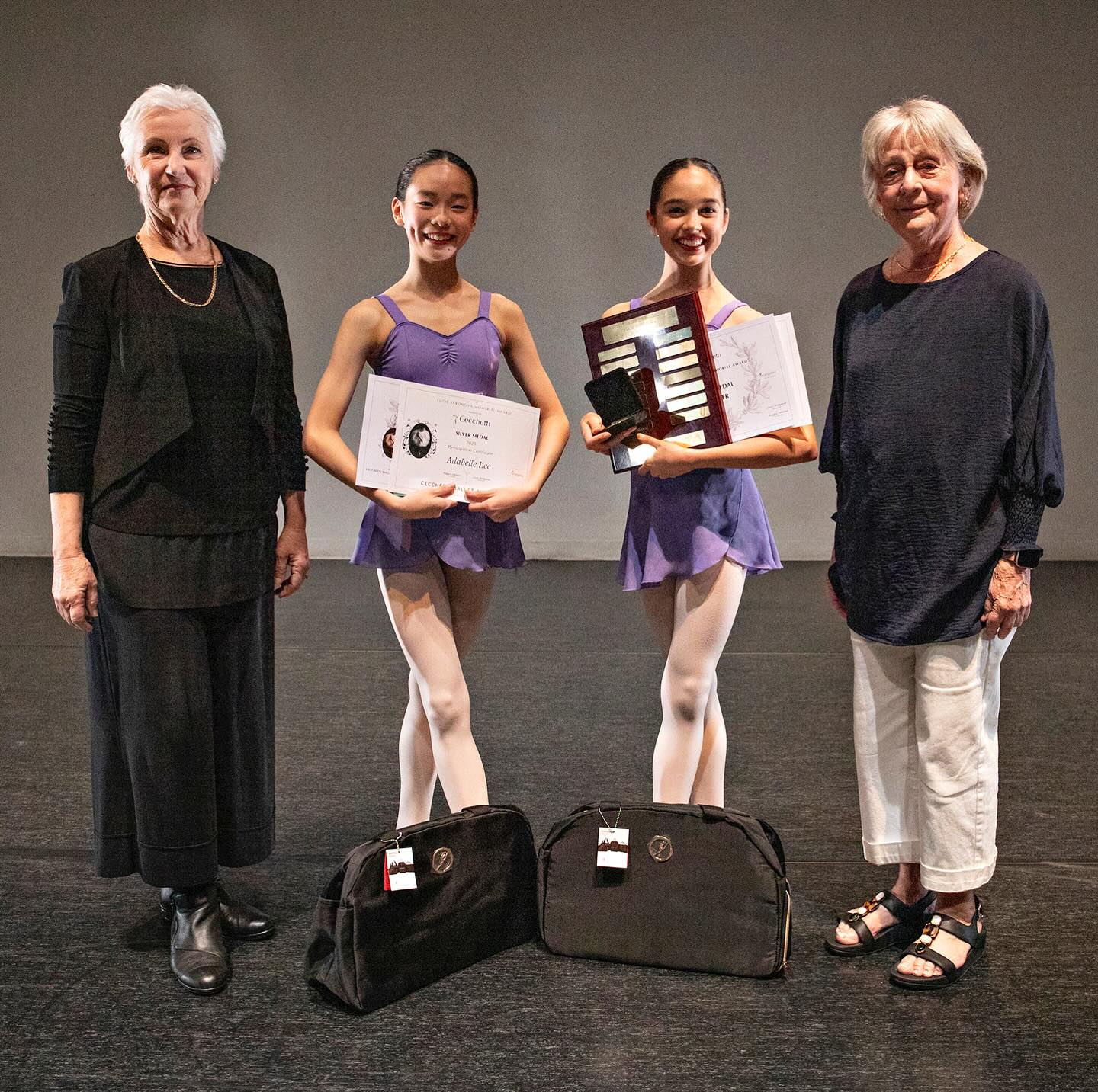#luciesaronovamemorialaward
Congratulations to our Silver Award recipients!
🥇Silver Winner
Celeste, @enpointestudioskew VIC
🥈Silver Runner Up
Adabelle, @lanecovedanceacademy NSW
With adjudicators Janet Bridgeman & Maggie Lorraine.
#cecchettiballetaustralia
📸@belinda_strodder_photography