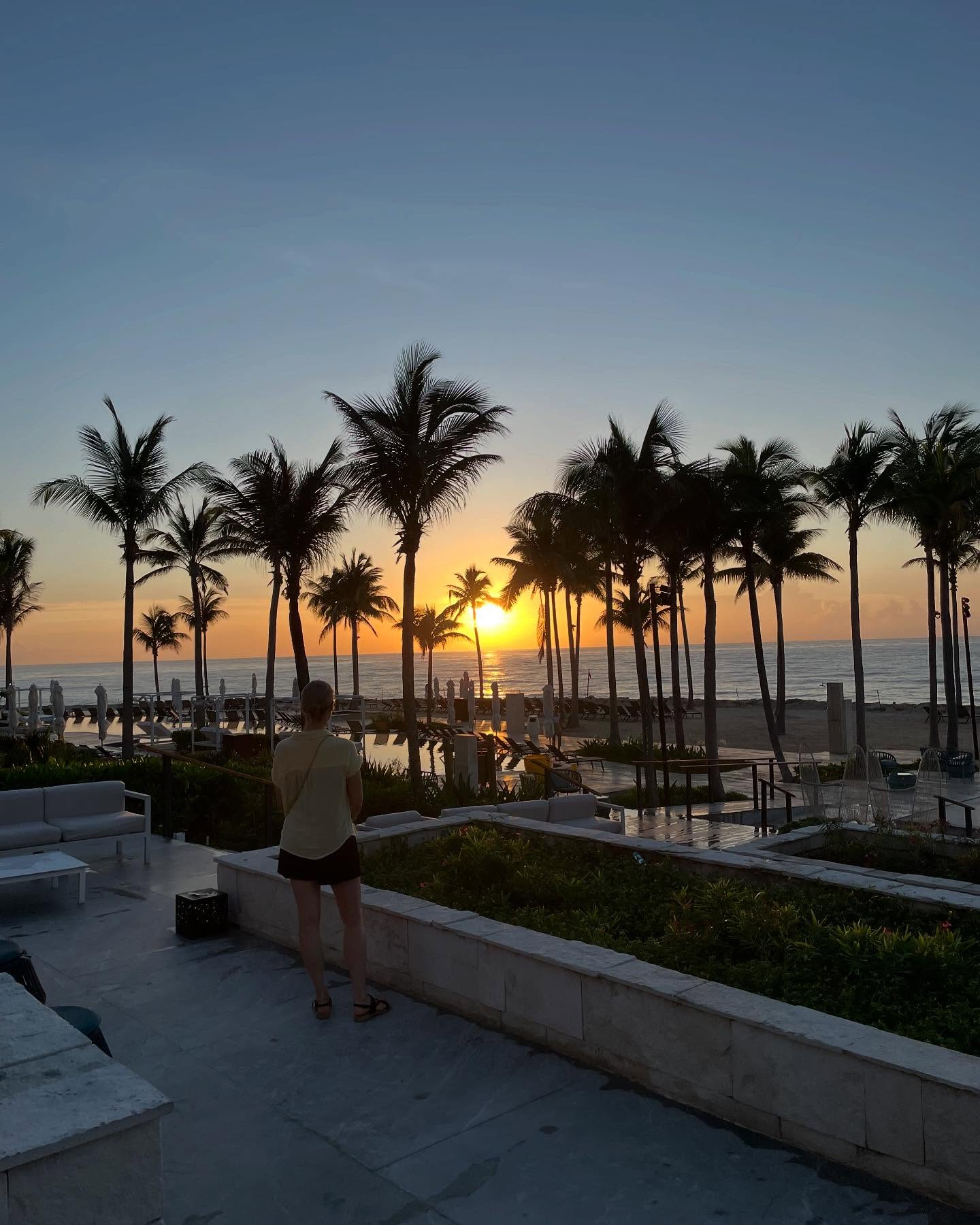 Took a week off with my family in Mexico and had a fabulous time soaking up the sun, slowing down, and making memories. I’m back now feeling relaxed, rejuvenated, and ready for what’s next! ❤️🌴✨
#FamilyVacation #MexicoGetaway #RestAndRecharge #SmallBusinessOwner #BackToWork #GratefulHeart #WorkLifeBalance #EntrepreneurLife #FraserValleyBasketCo #SupportLocalBC