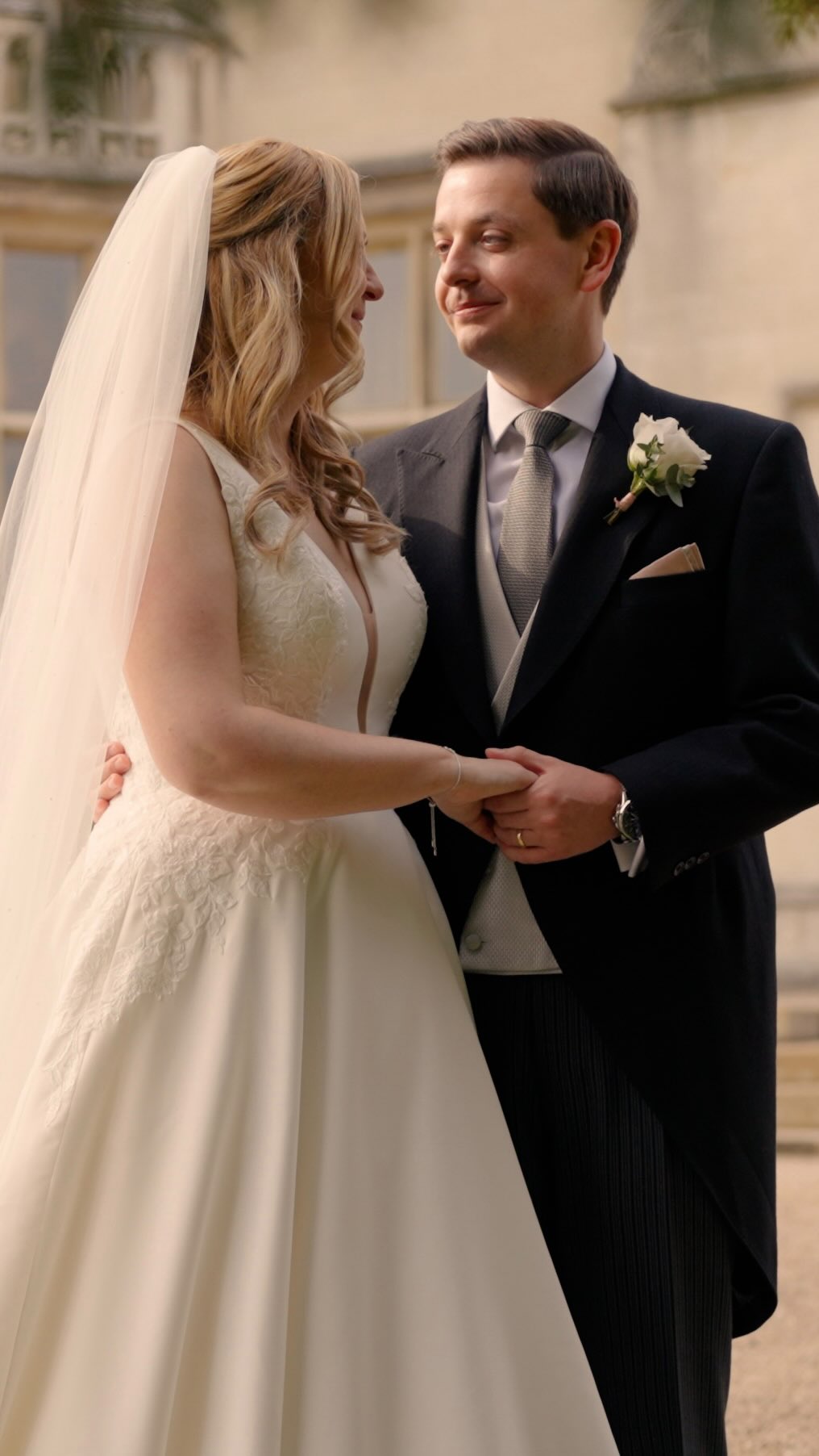 Celebrating 3 months since our incredible wedding day!
@momento_media perfectly capturing all the special moments and emotion of our day - a video we can’t stop watching!
@wendyaldissphotography
@fool.flowers
@maples_flowers
@toastmaster_john
@nicolahood_mua
@brides_of_berko
@themodisteuk
@harrisandbloom
@halostringsuk
@entertecltd
@ashridgehouse