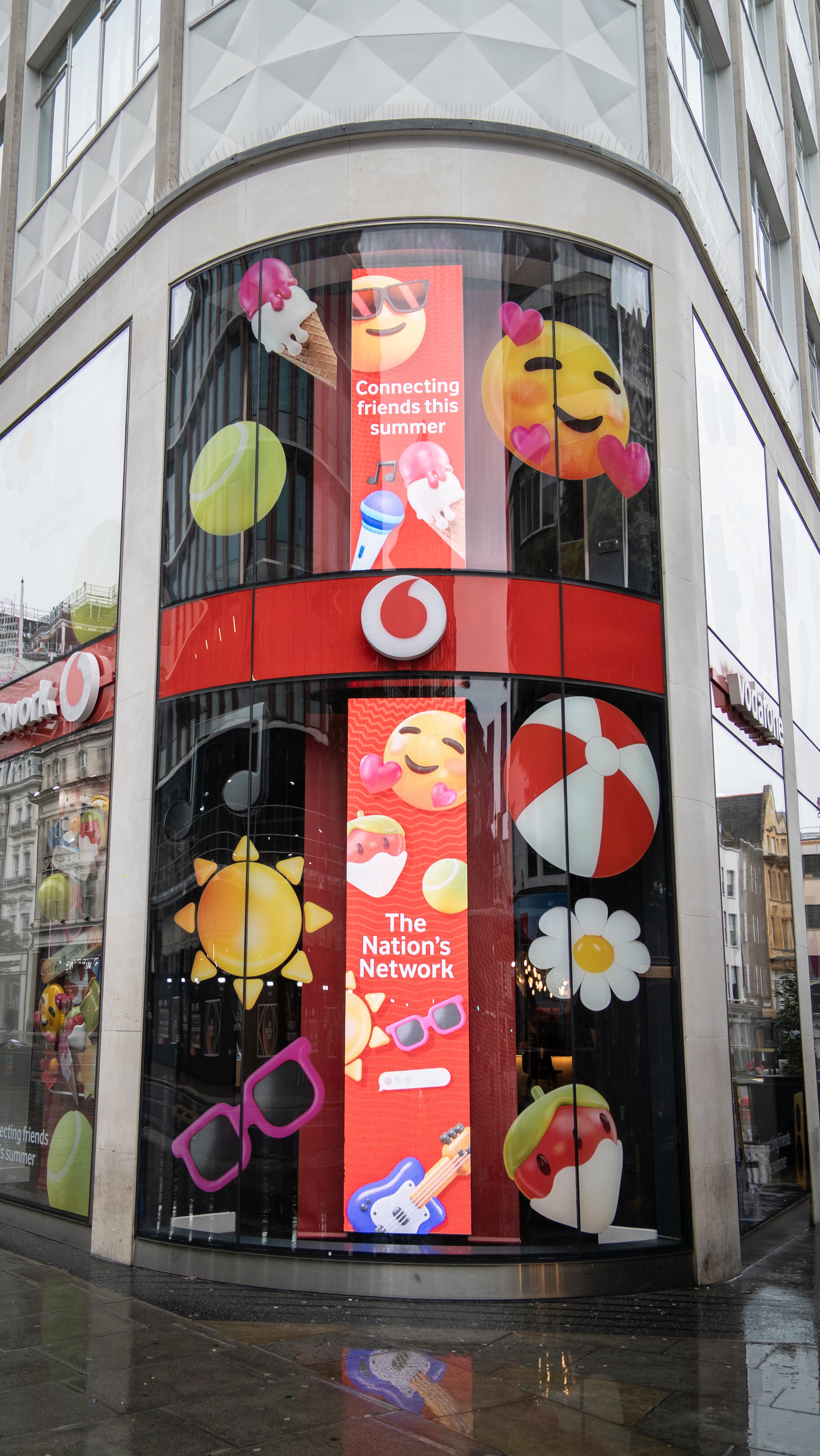 The summer vibes are strong… even if the weather disagrees! 🌧️☀️
We’ve just installed Vodafone’s new campaign windows—bursting with bold graphics, punchy prints, and a healthy dose of emojis 😎🍉📱
It might’ve been pouring outside, but these windows are bringing the sunshine. 🌈☀️
Our typical British weather can’t dampen the @vodafoneuk Summer!
#vodafone #oxfordst #london #summer #window #retail