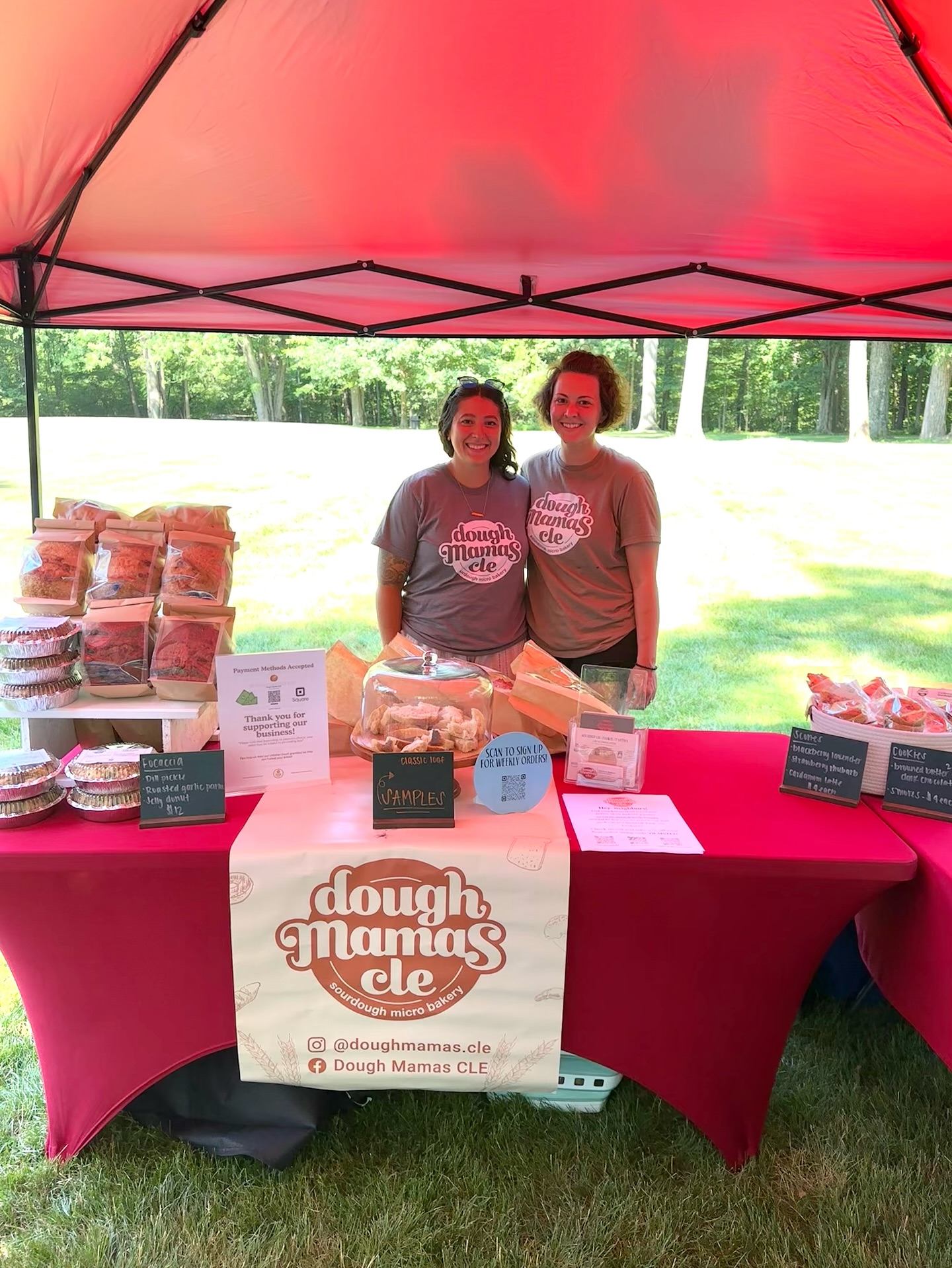 Full cups over here after TWO amazing events this weekend! We got to connect with so many awesome local folks at the Olmsted Falls Health & Wellness event on Saturday (huge shoutout to Kelly @circleoflifeyoga for being an awesome organizer) and had a blast @thebankcle for their Sunday Summer Market! Thanks to everyone who stopped by 🫶🏻 now it’s time to sleep for 3 days straight.